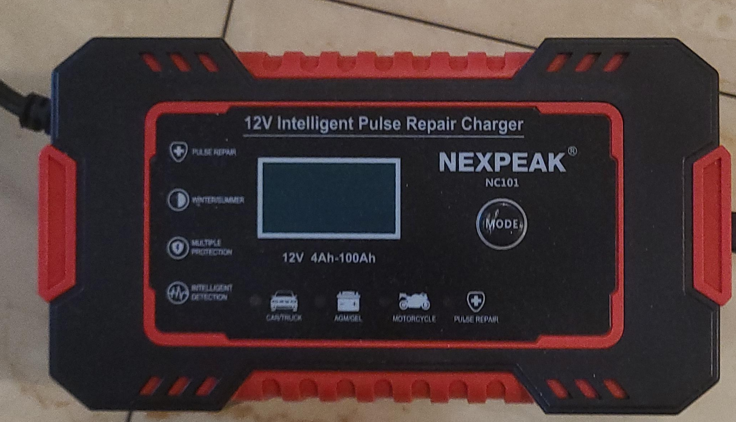 NEXPEAK NC101 12V Intelligent Pulse Repair Charger