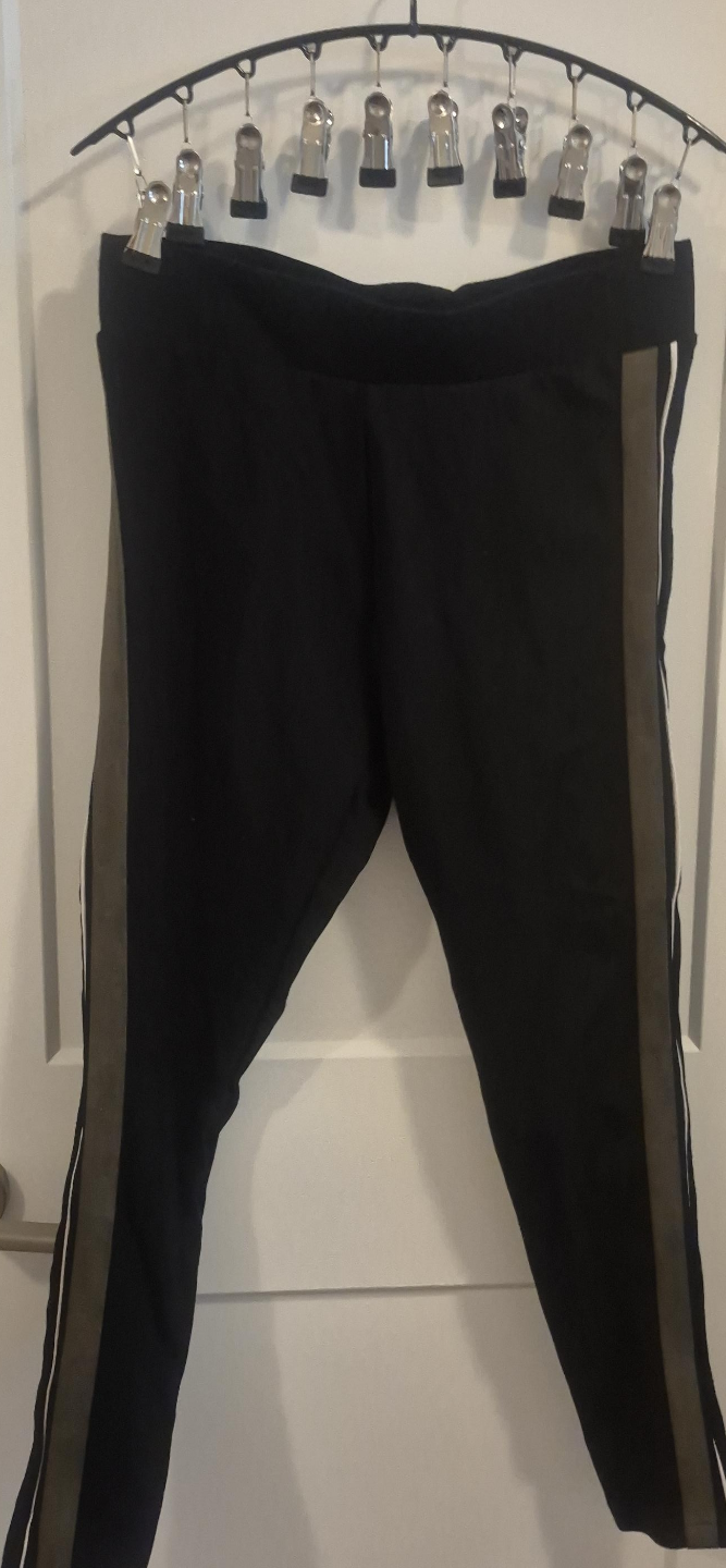 Black Leggings with Side Stripes thumbnail