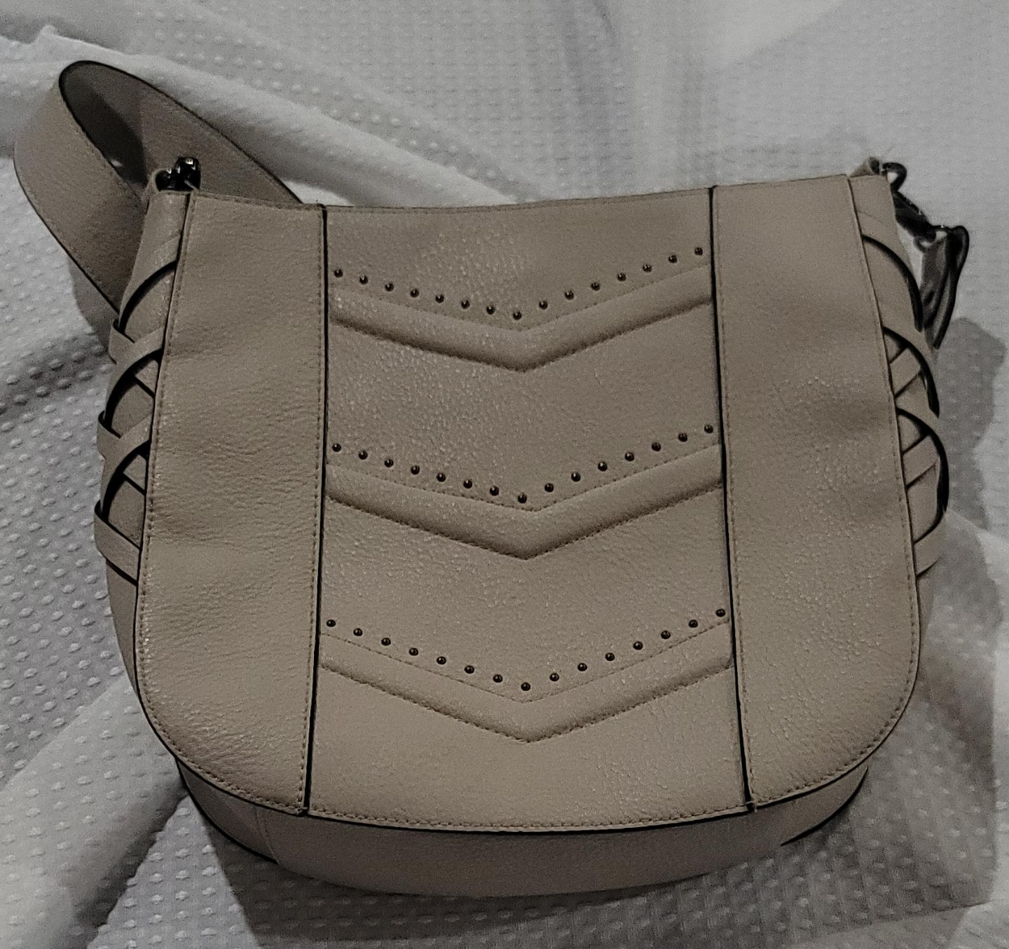 Steve Madden-Beige Hobo Shoulder Bag with Studded Detail