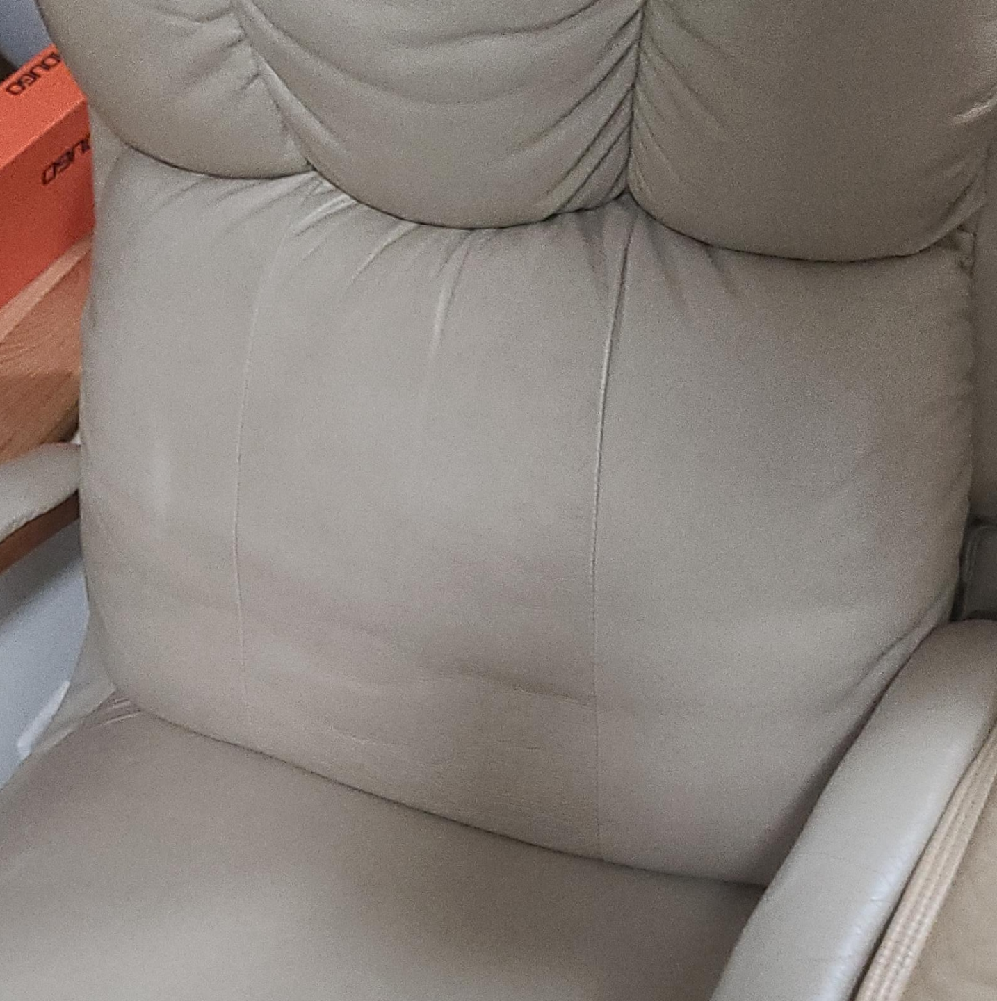 Cream Coloured Leather Chair thumbnail