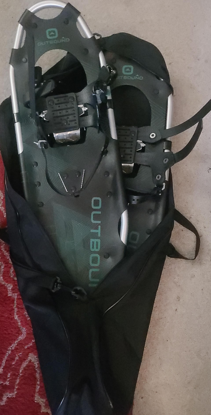 Outbound snowshoes with carrying case thumbnail