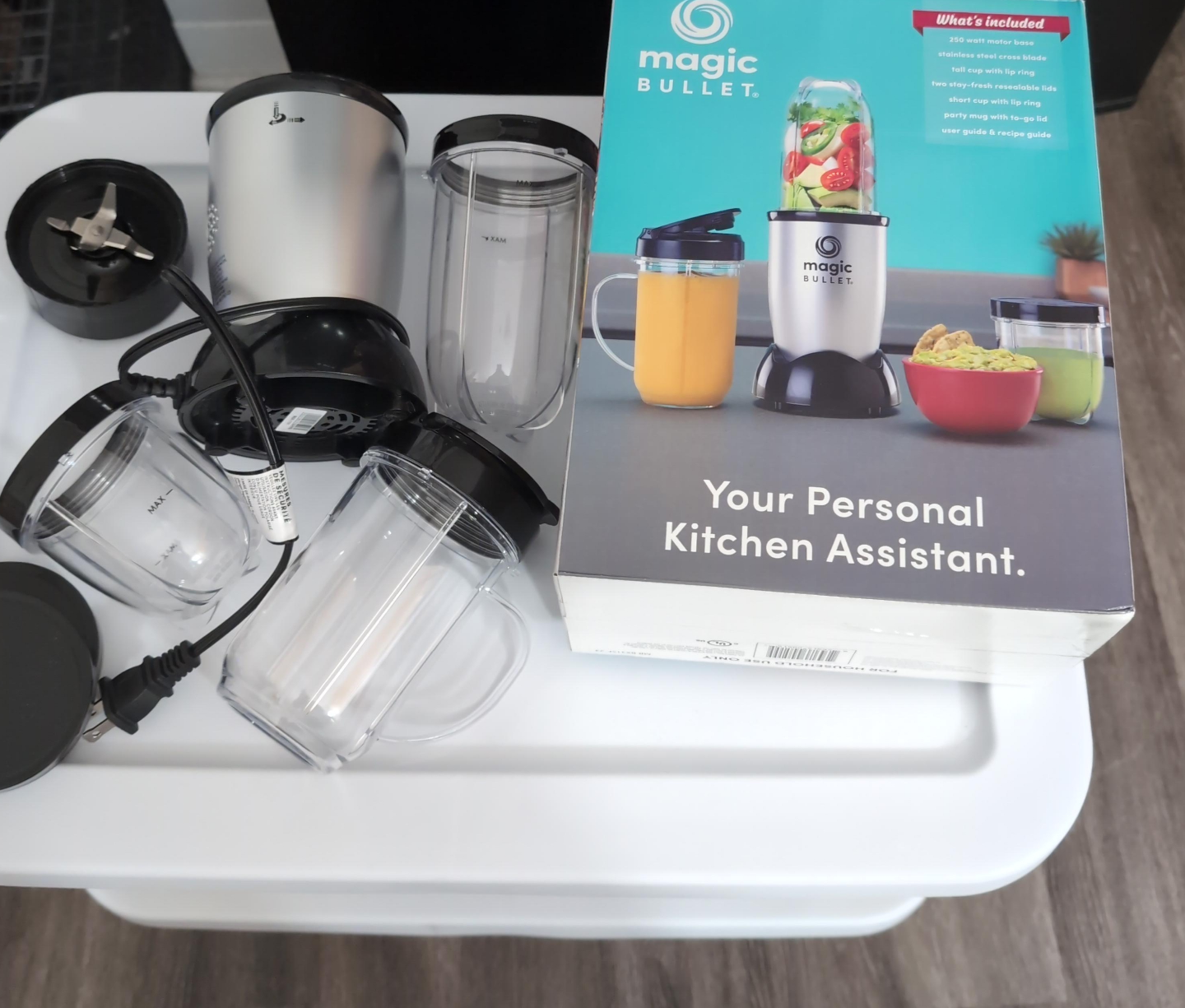 Magic Bullet Personal Blender Set thumbnail