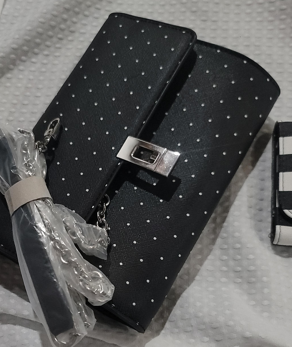 🧡 Black polka dot crossbody bag