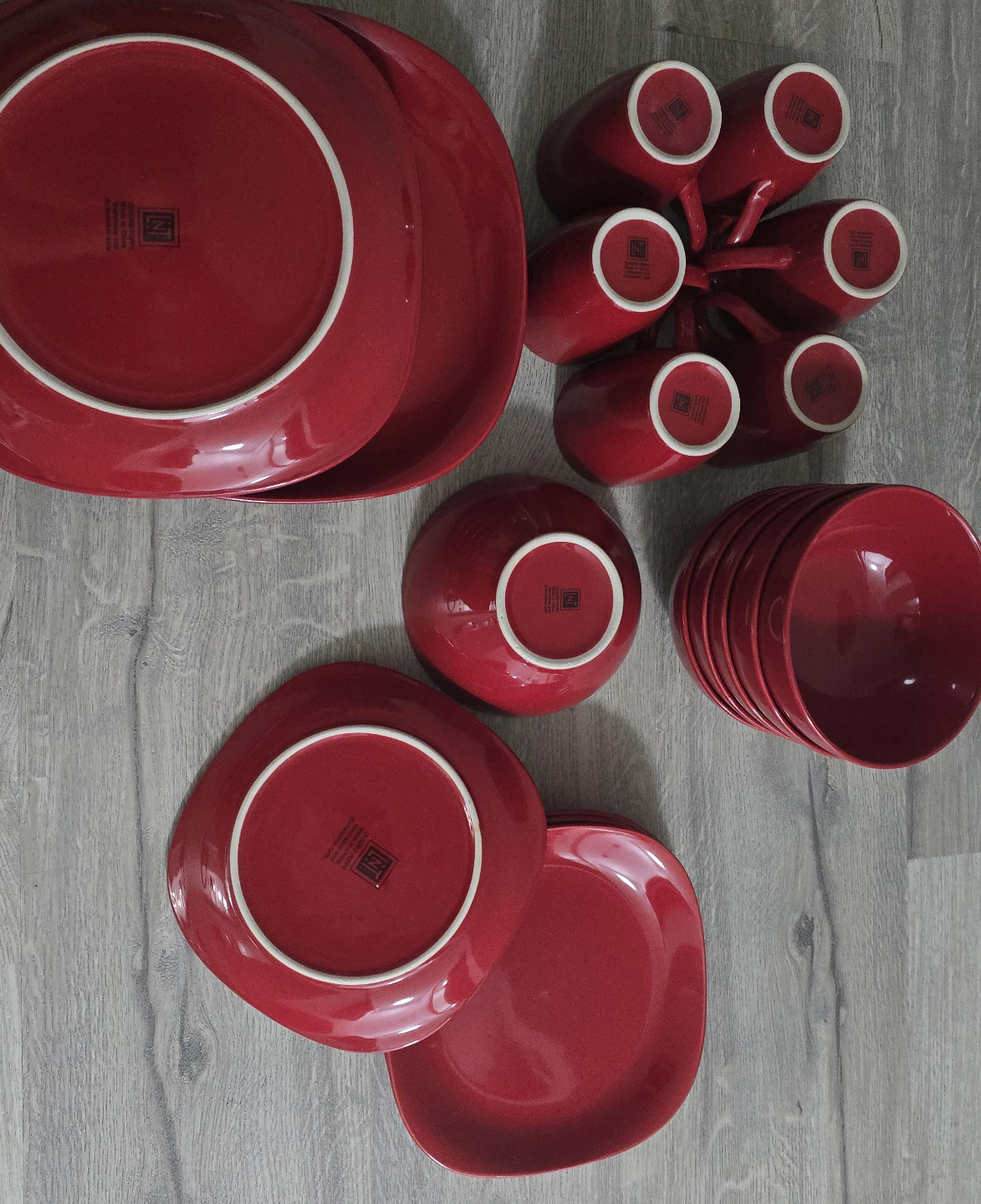 Red Dinnerware Set - Plates, Bowls, and Mugs thumbnail