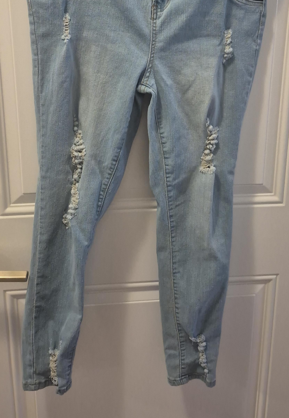 Light Wash Distressed maternity Jeans thumbnail