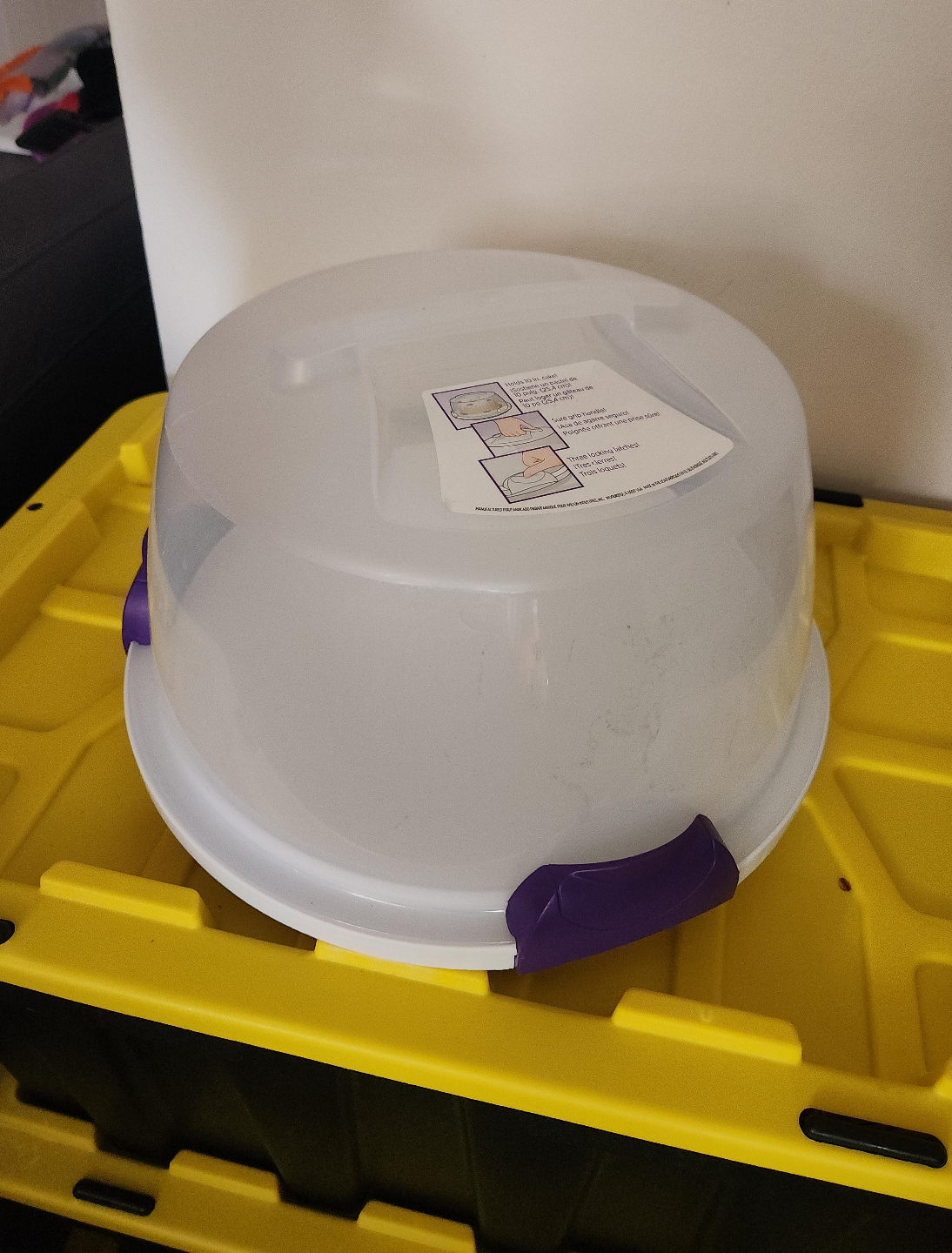 🎂🎂Plastic Cake Carrier with Purple Handles thumbnail