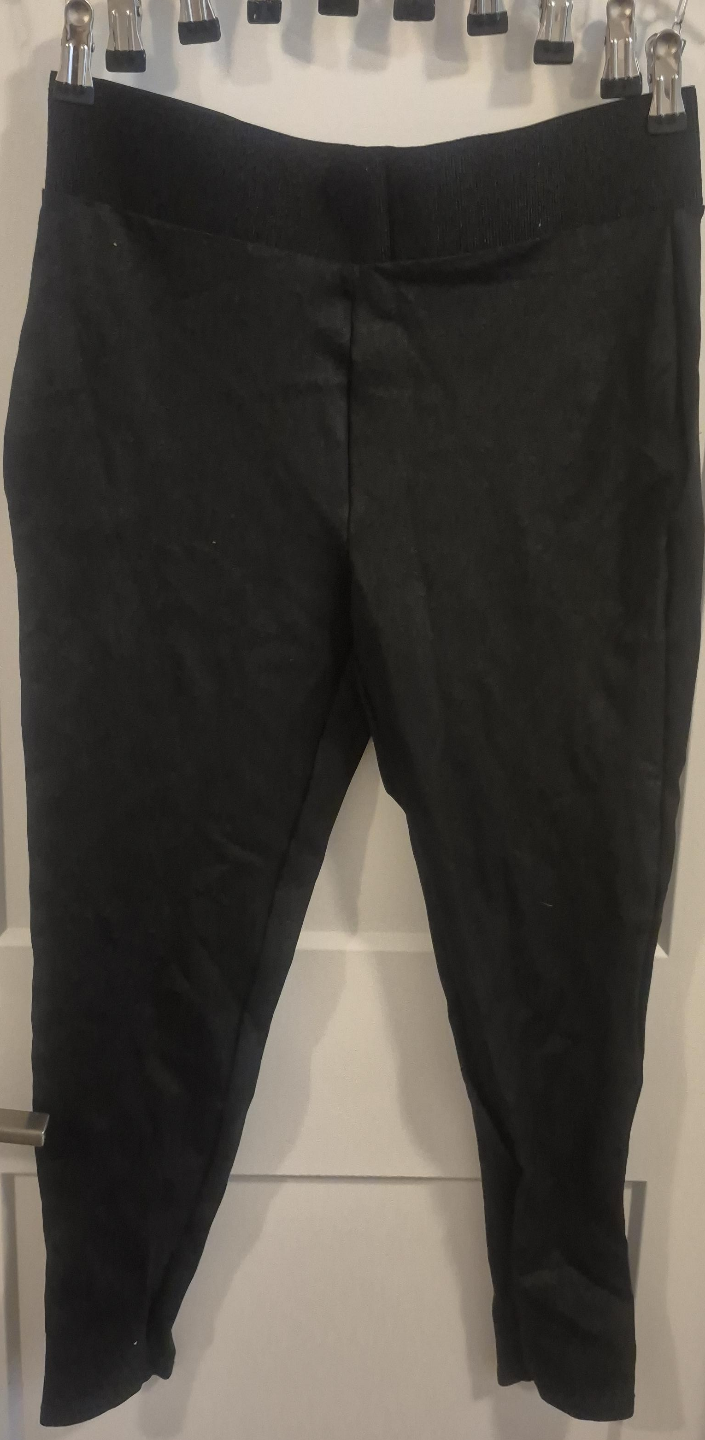 Black cropped maternity pants thumbnail