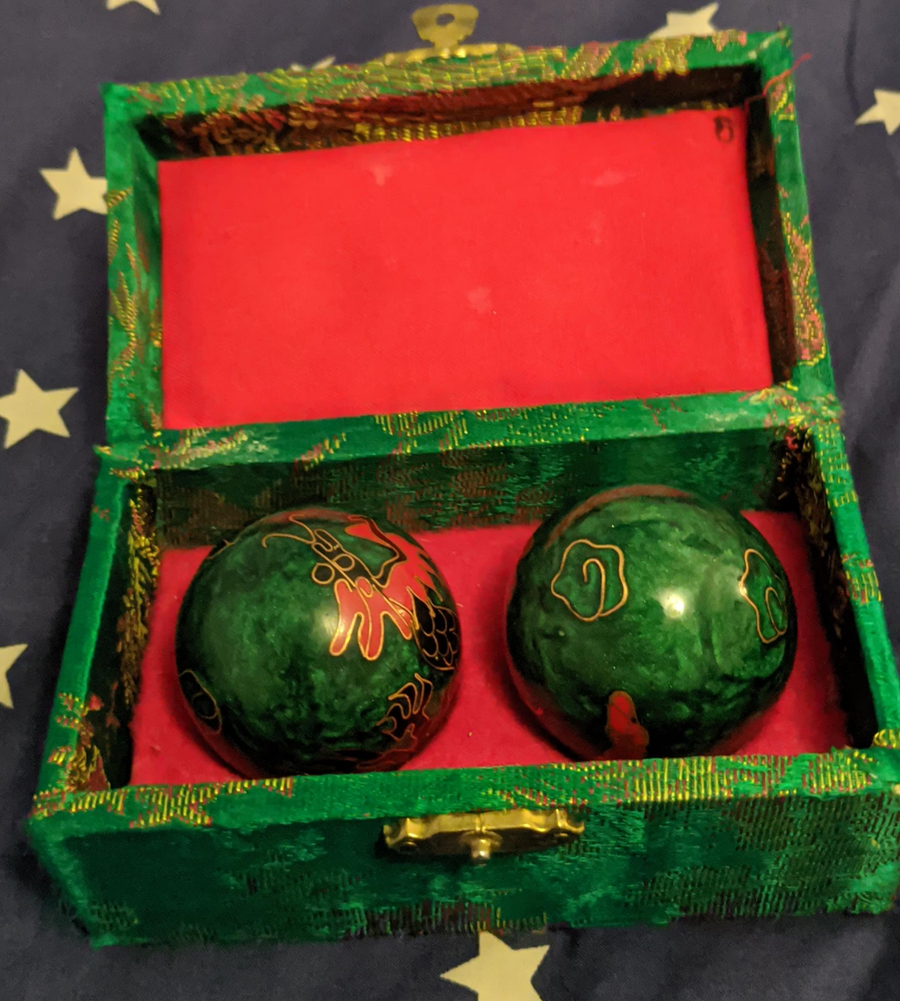 Pair of Green Dragon Baoding Balls in Decorative Box thumbnail