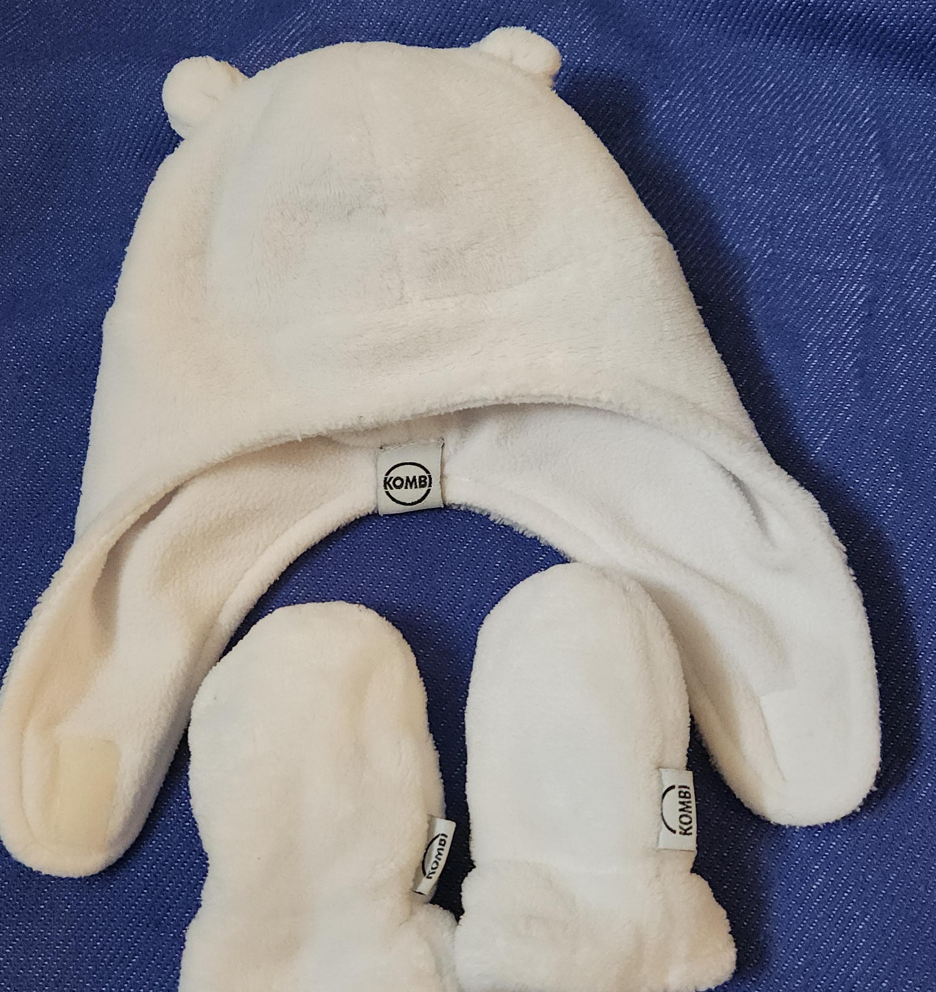 Komb Baby Winter Hat and Mittens Set - White thumbnail