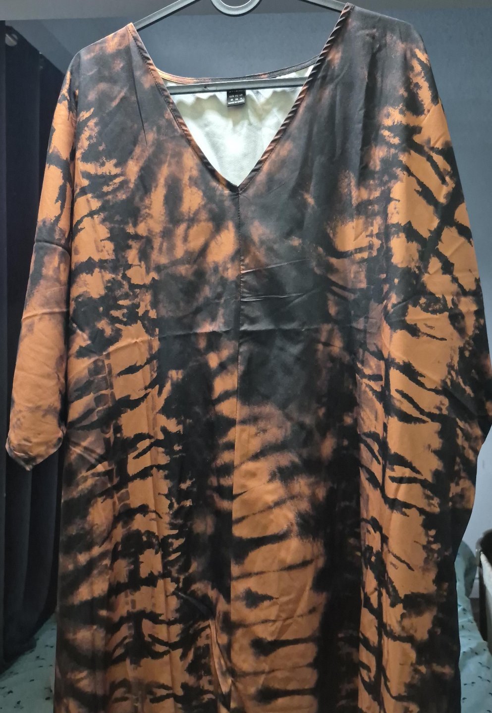 Tie Dye V-Neck Dress thumbnail