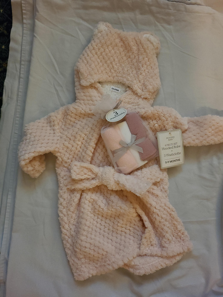 Modern Baby Hooded Robe and Washcloths thumbnail