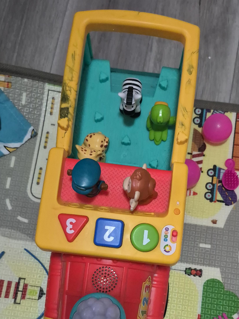 VTech Drop & Go Dump Truck thumbnail