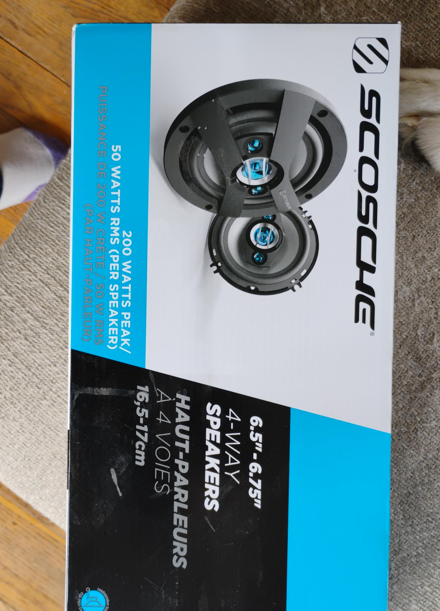 Scosche 4-Way Speakers