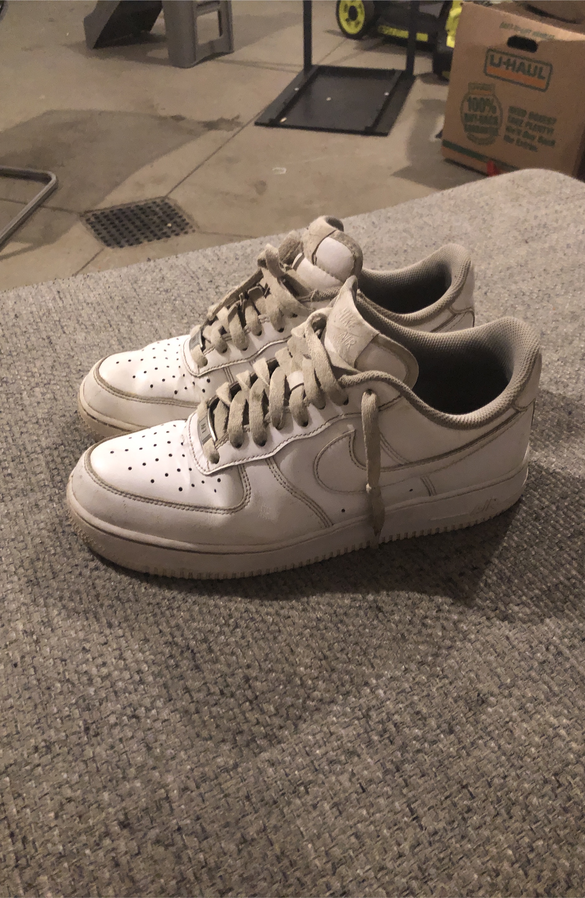 White airforces thumbnail