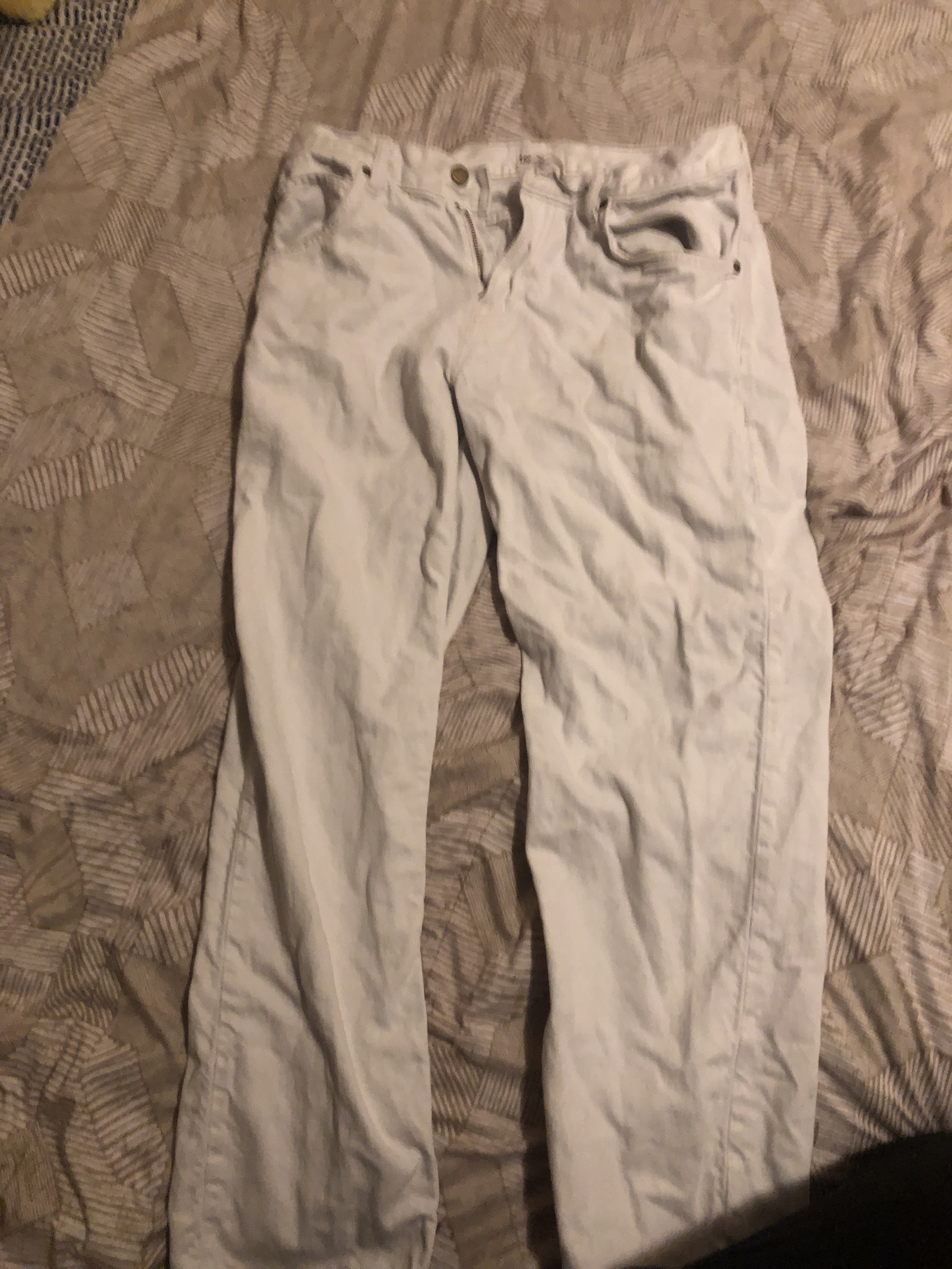 💛MOVEOUT SALE!🧃Lee x H&M White Jeans thumbnail