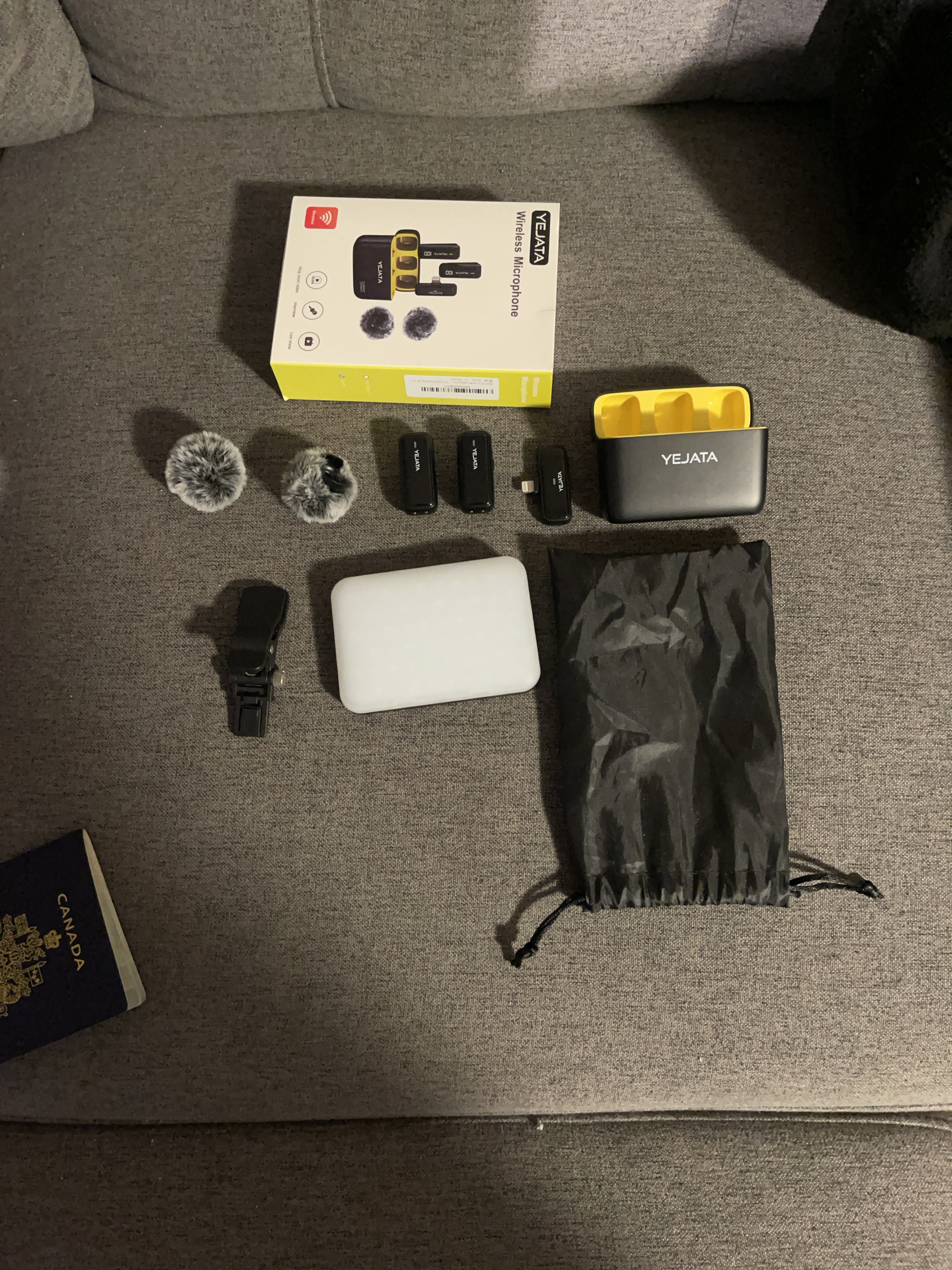 YEJATA Wireless Microphone Kit thumbnail