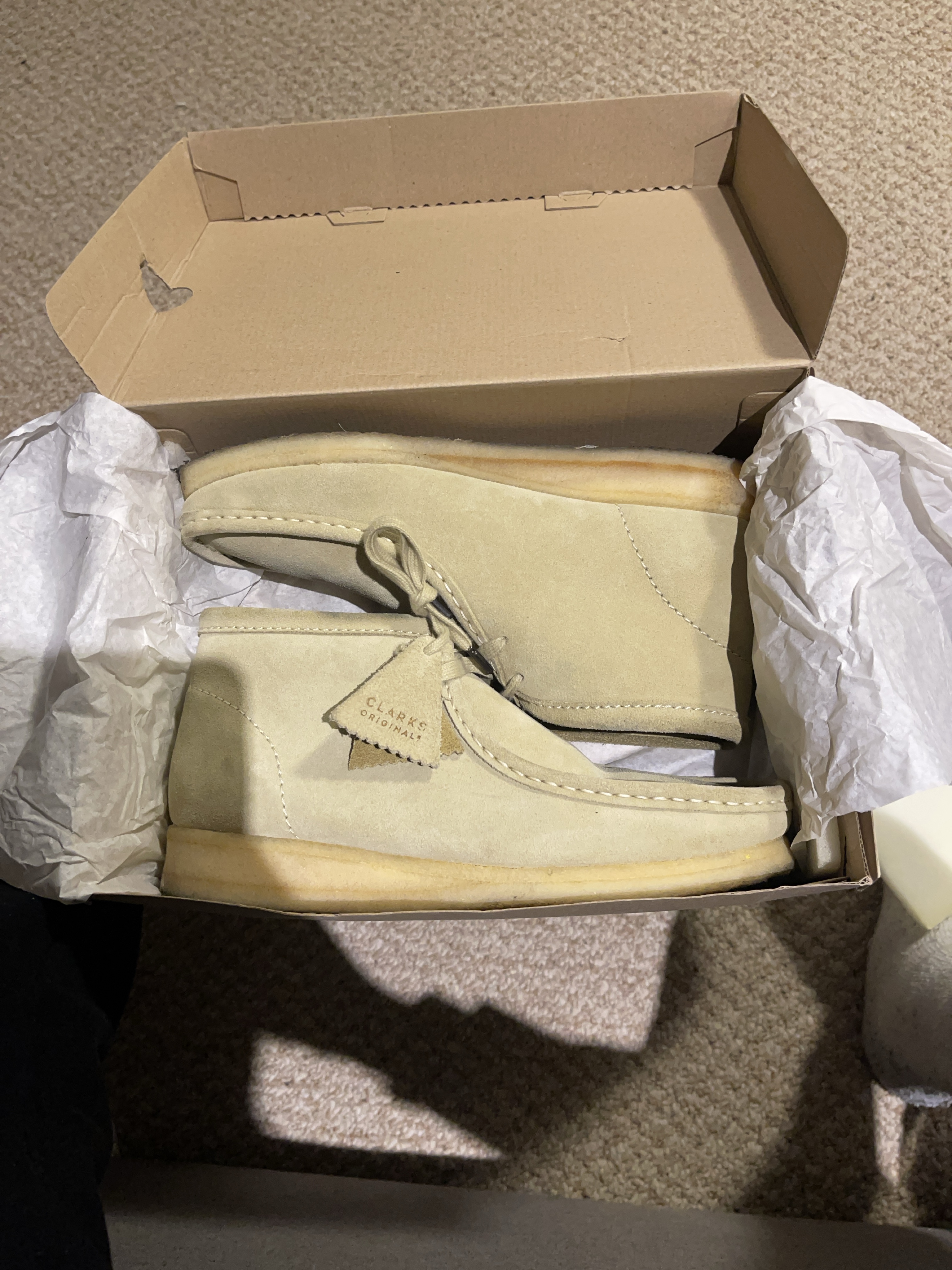 Clarks Originals Wallabee - Beige Suede thumbnail