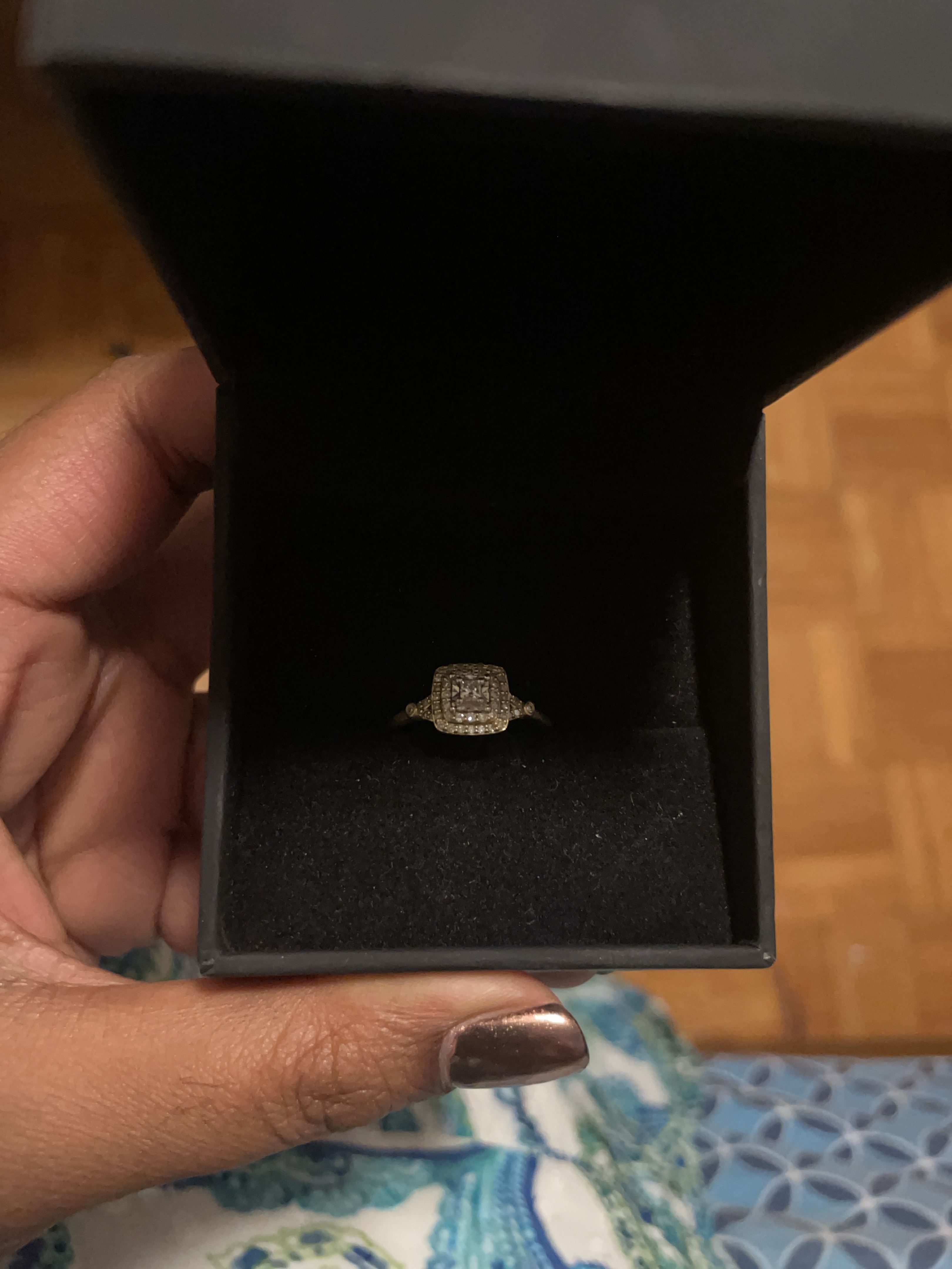 PEOPLES Diamond Ring