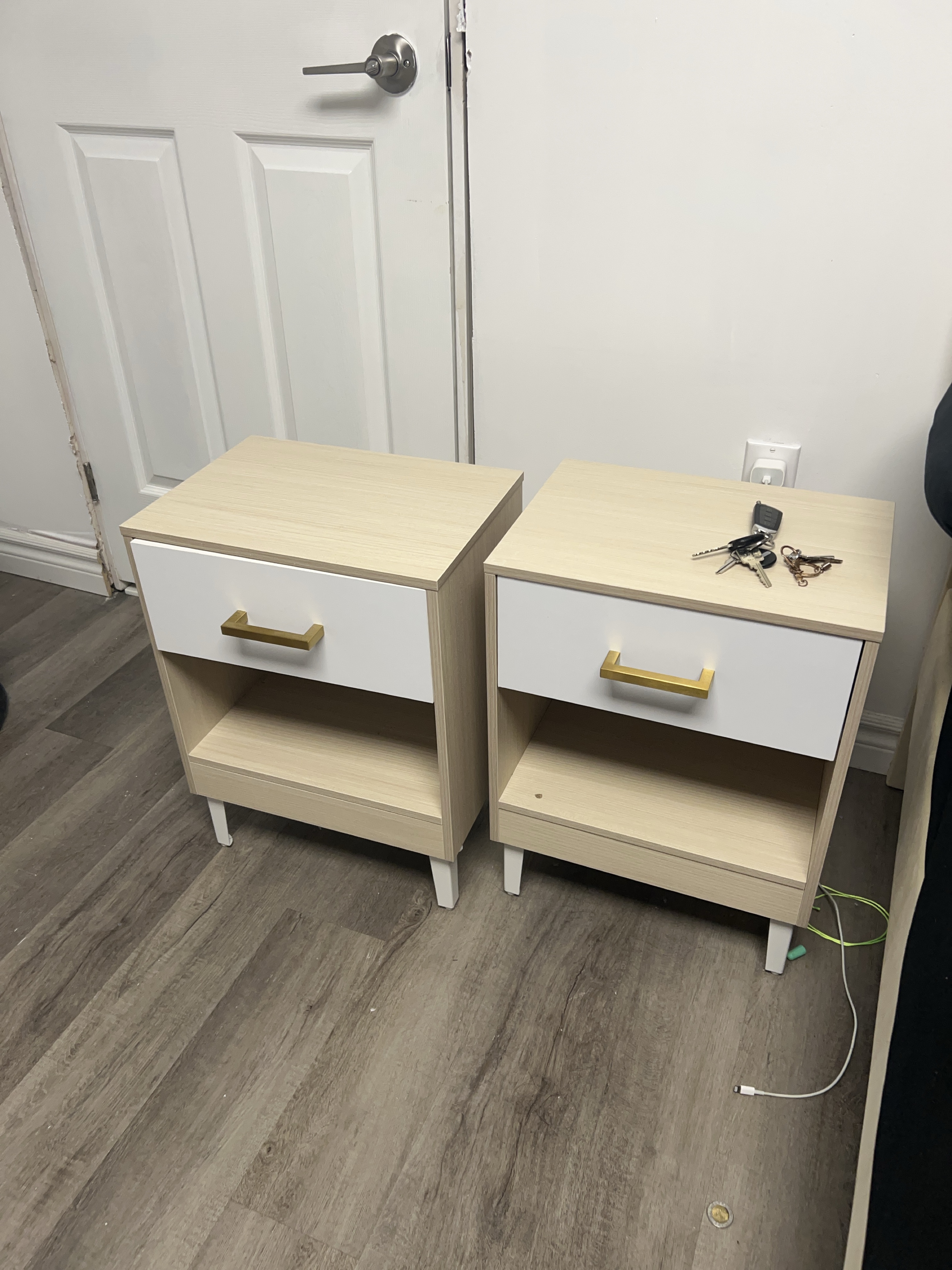 Set of two modern nightstands