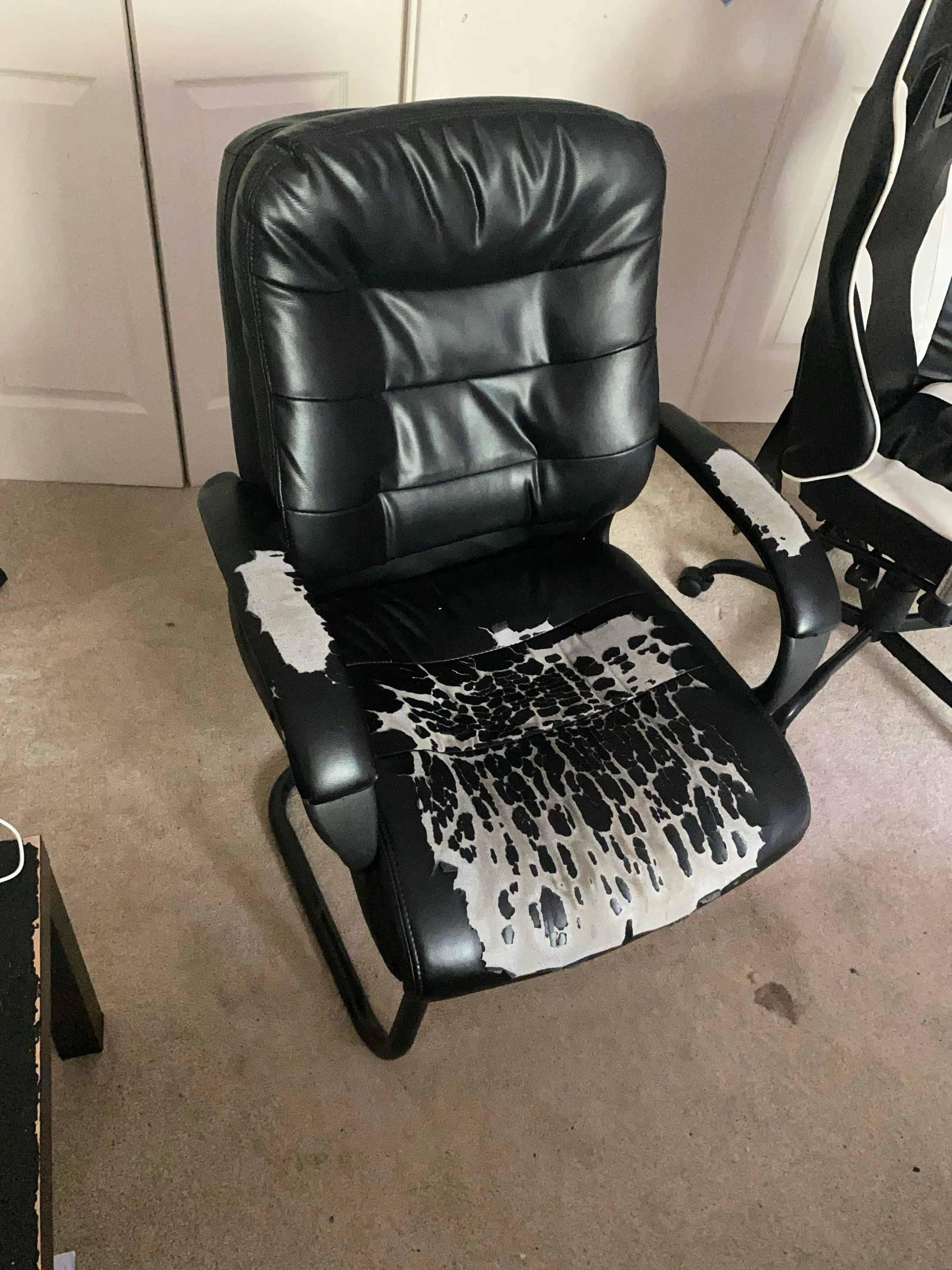 Black Office Chair - Worn Condition