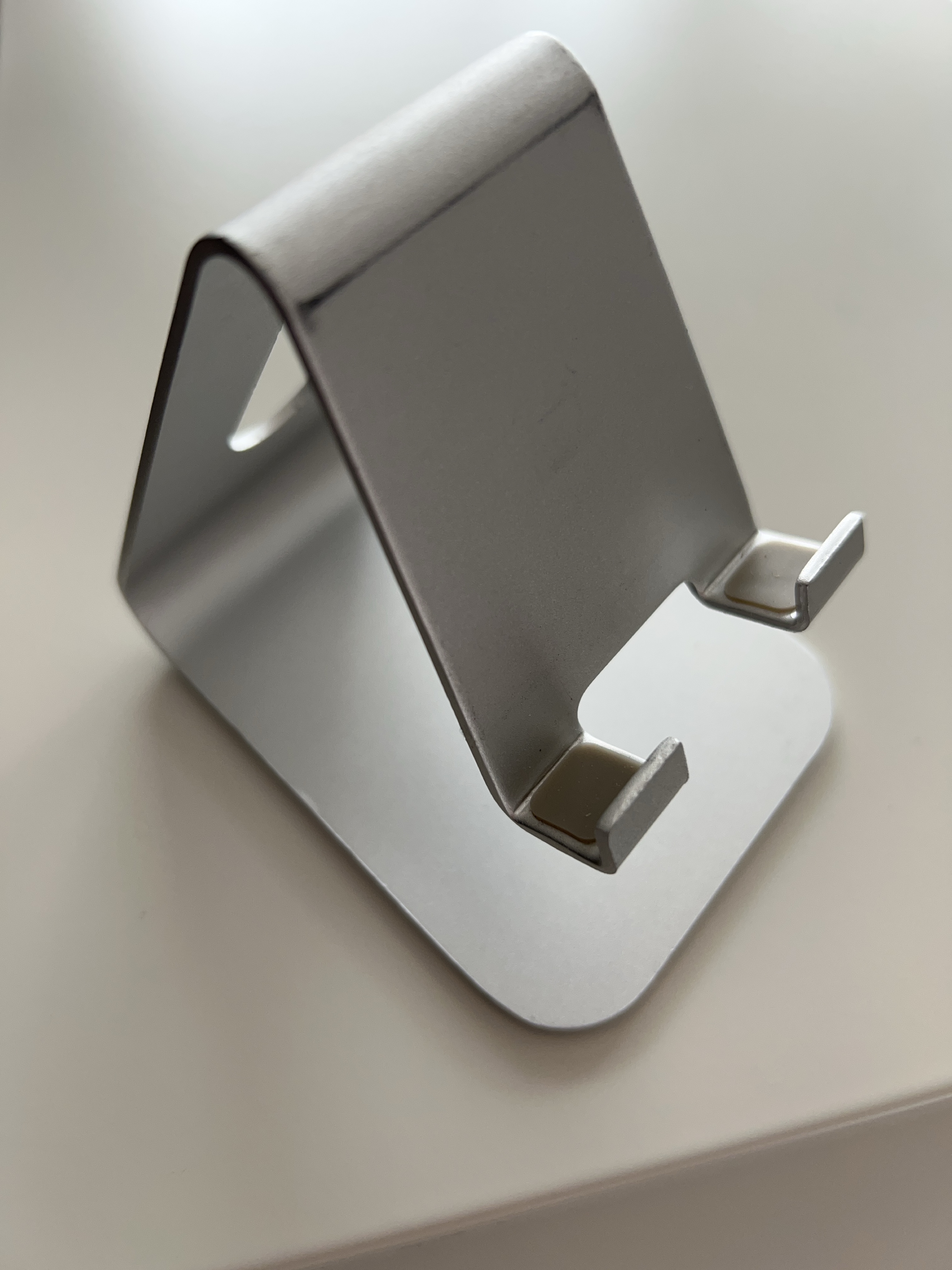 Aluminum Phone Stand thumbnail