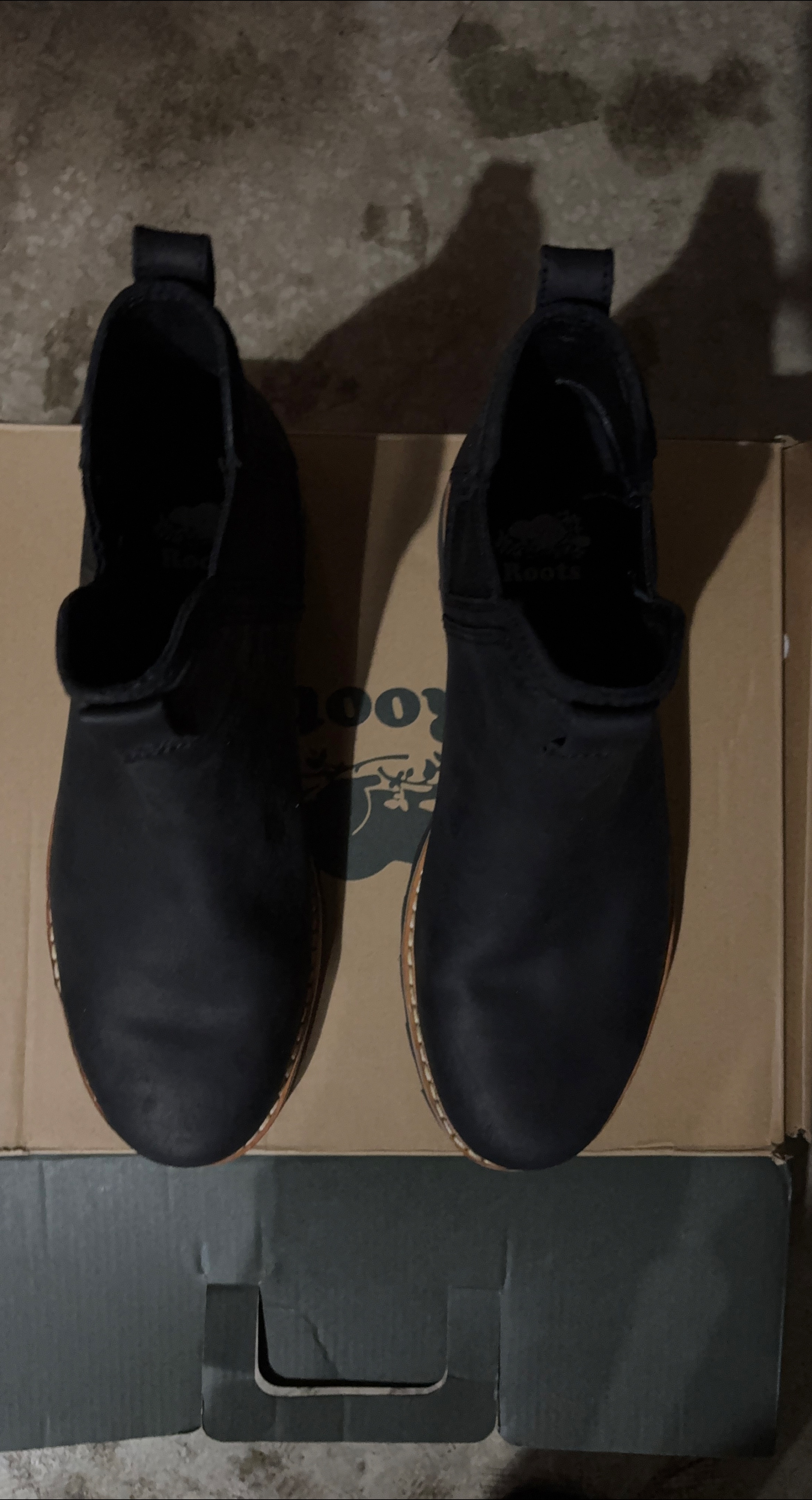 Roots Black Leather Chelsea Boots thumbnail