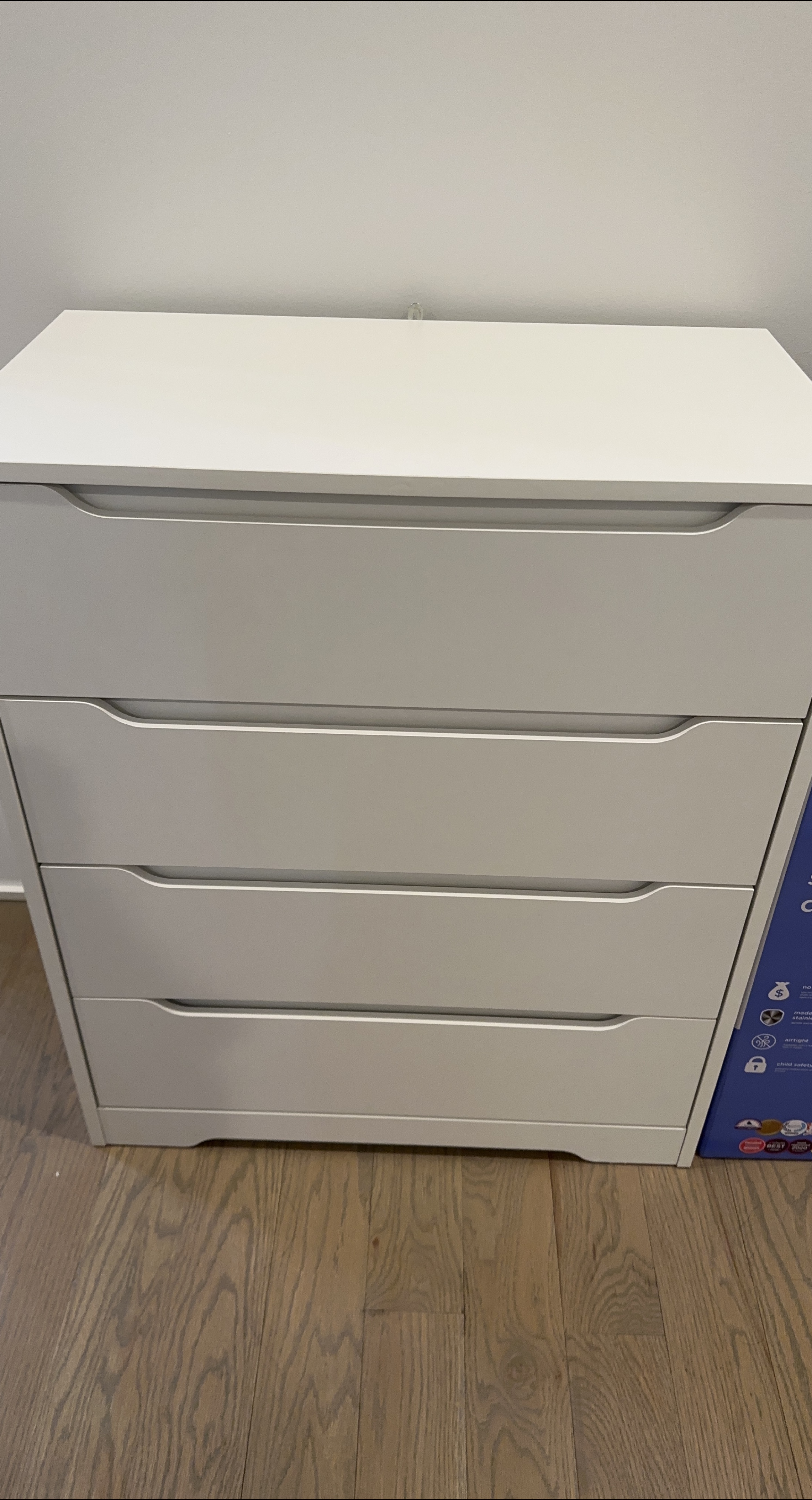 🧡 Hemnes White Stain 4-Drawer Chest thumbnail