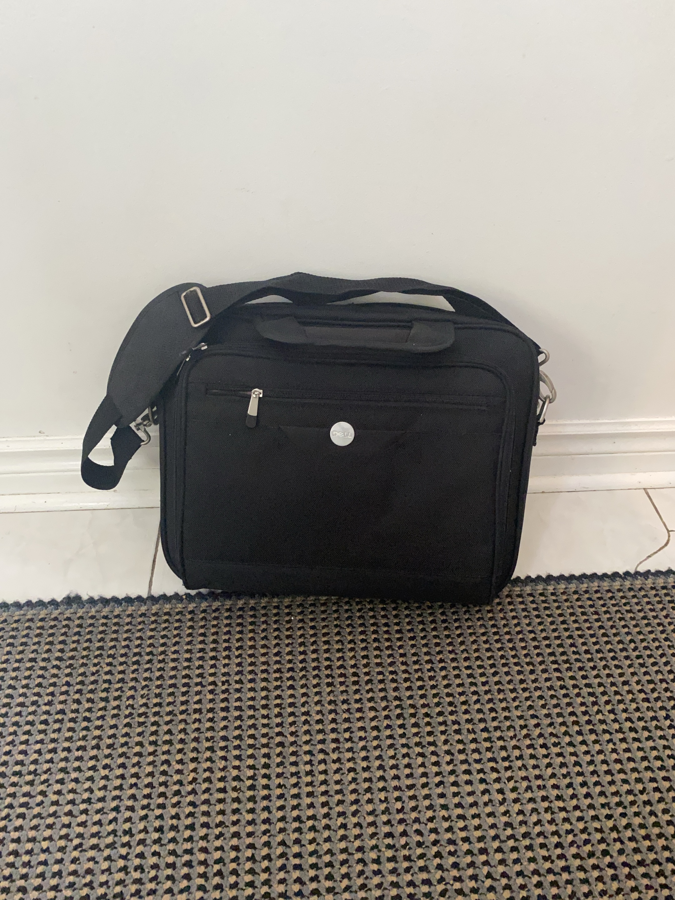 Dell Black Computer Bag thumbnail