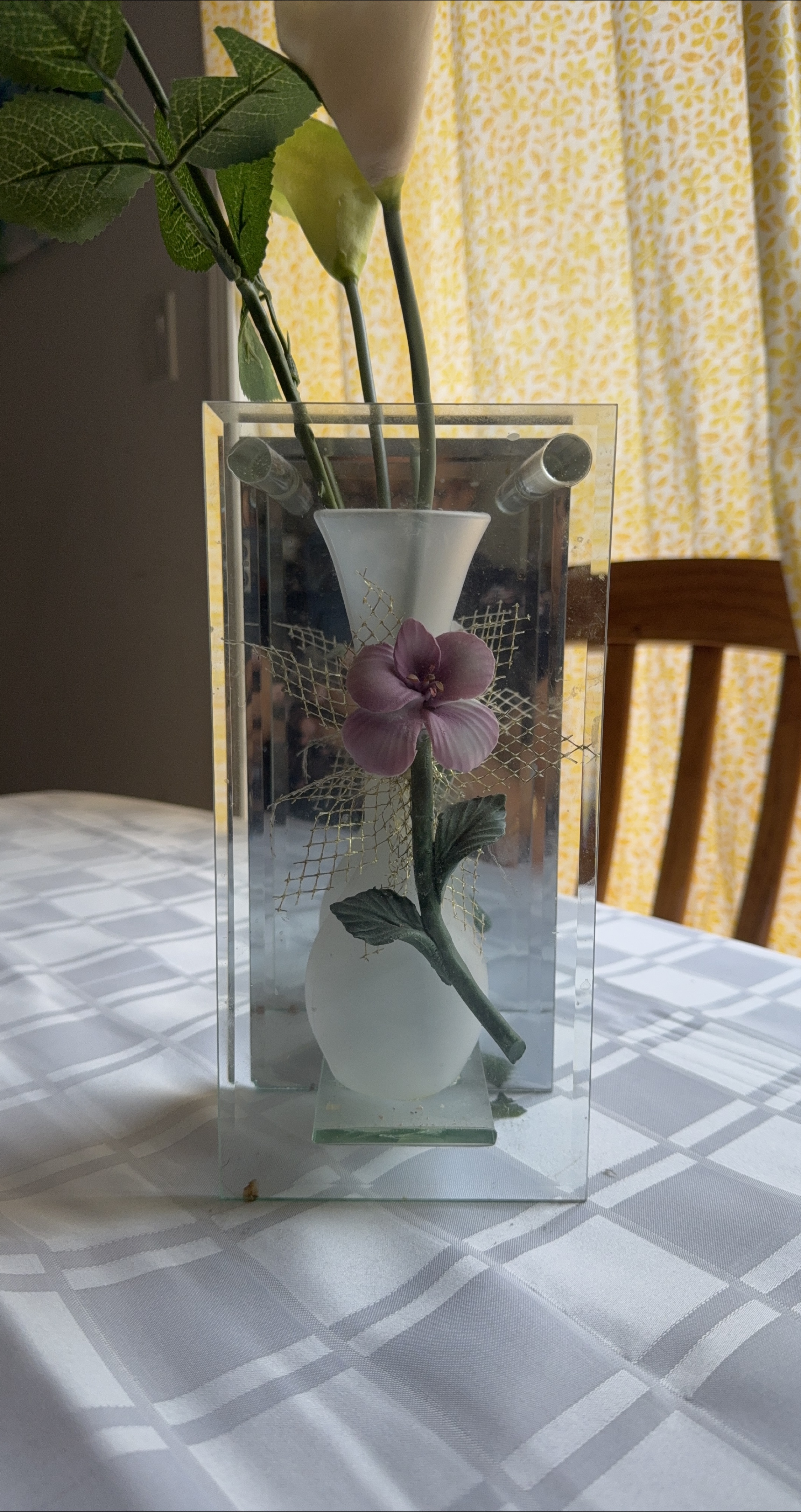 Decorative Glass Vase 3D thumbnail