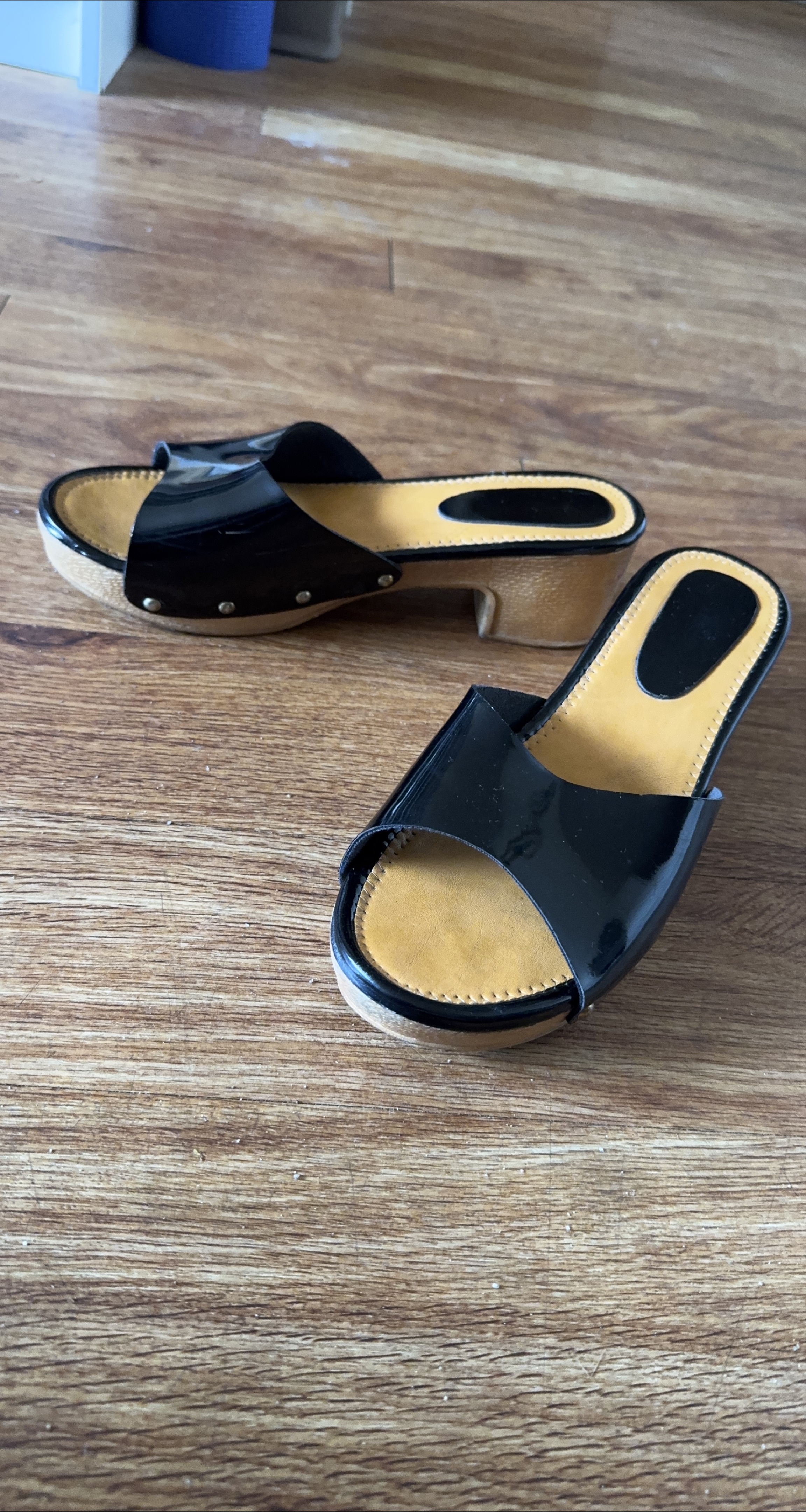 SALE Black heel Sandals thumbnail