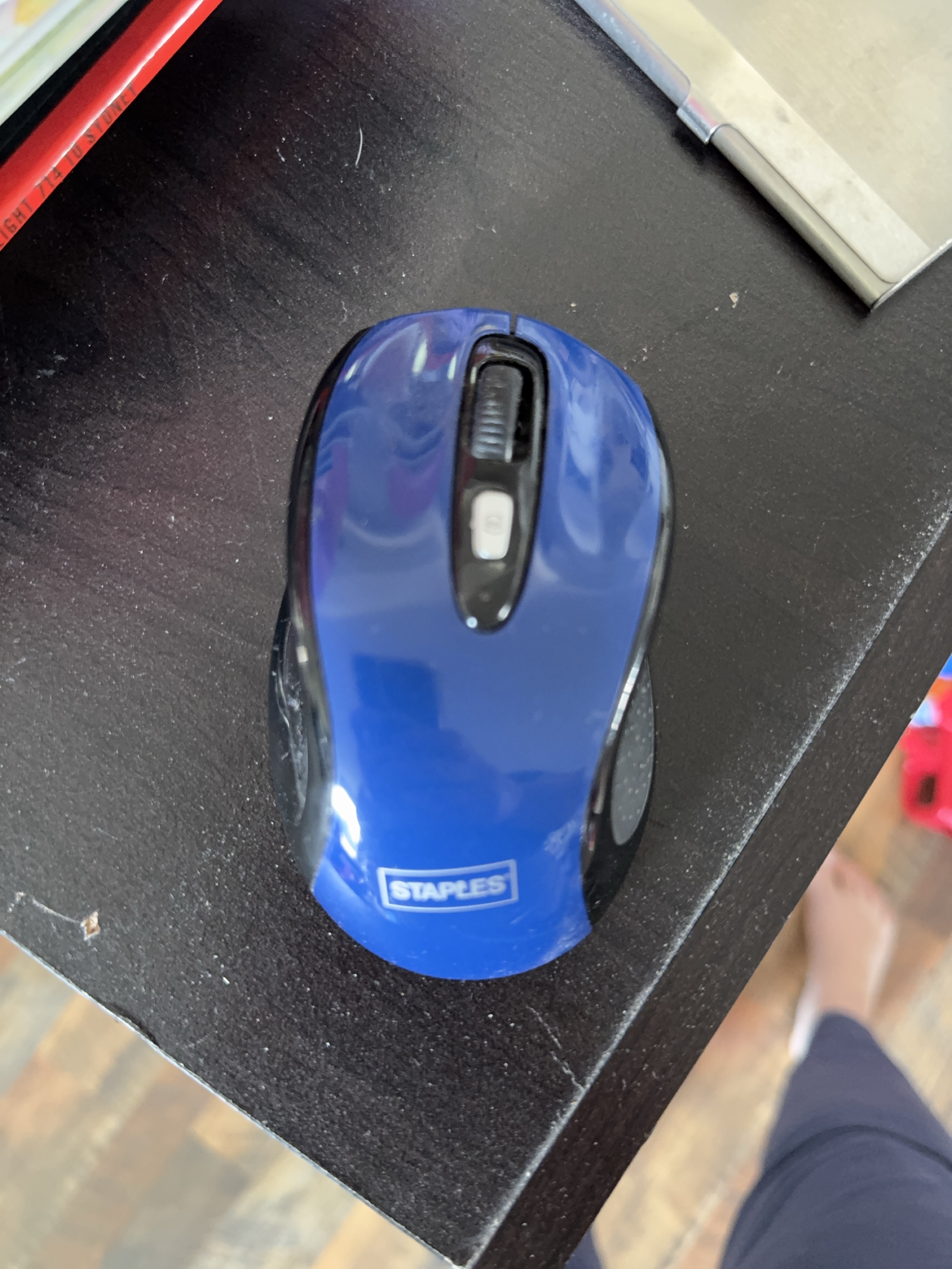 Staples Blue Wireless Mouse