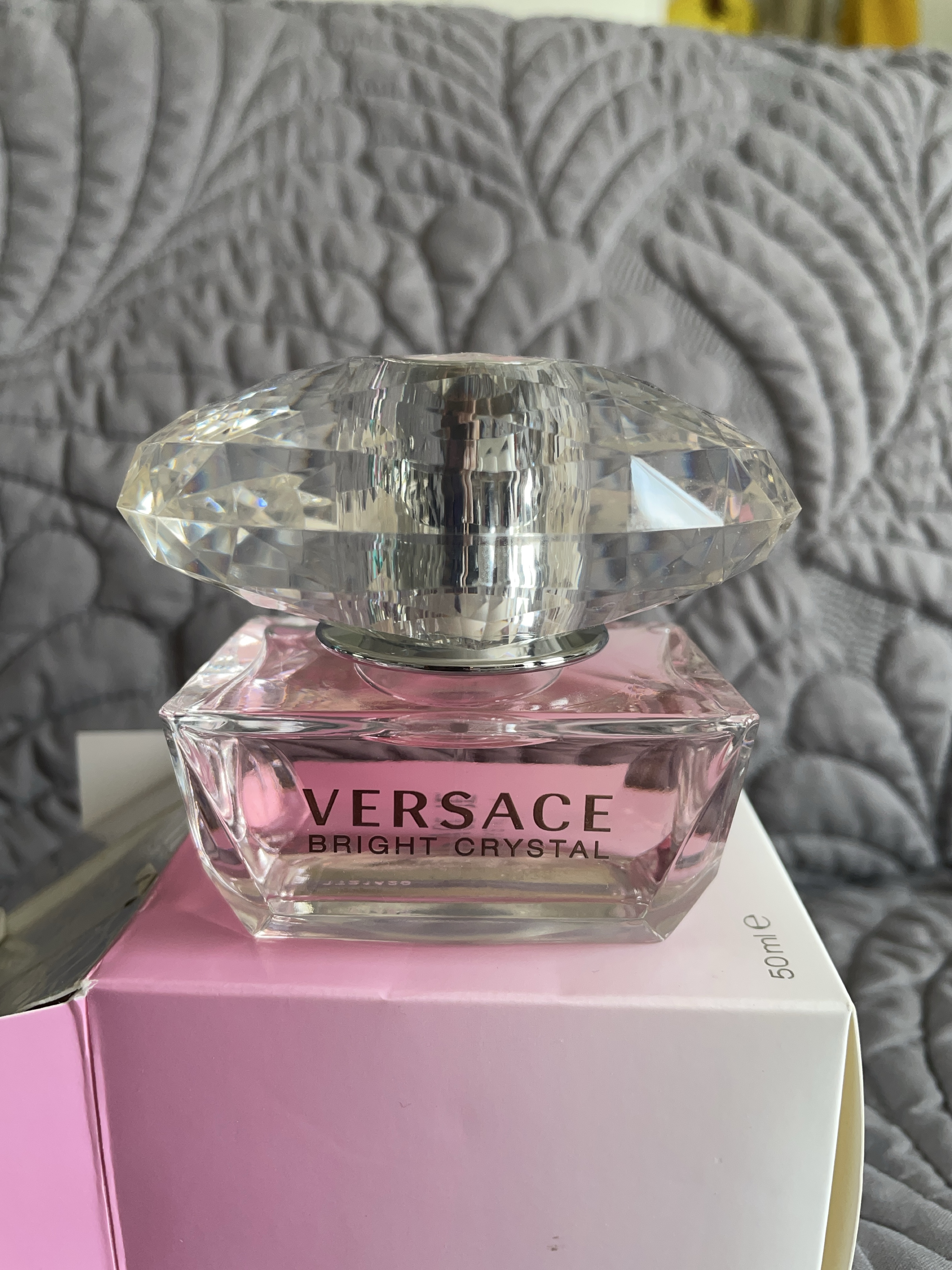 Versace Bright Crystal Perfume thumbnail
