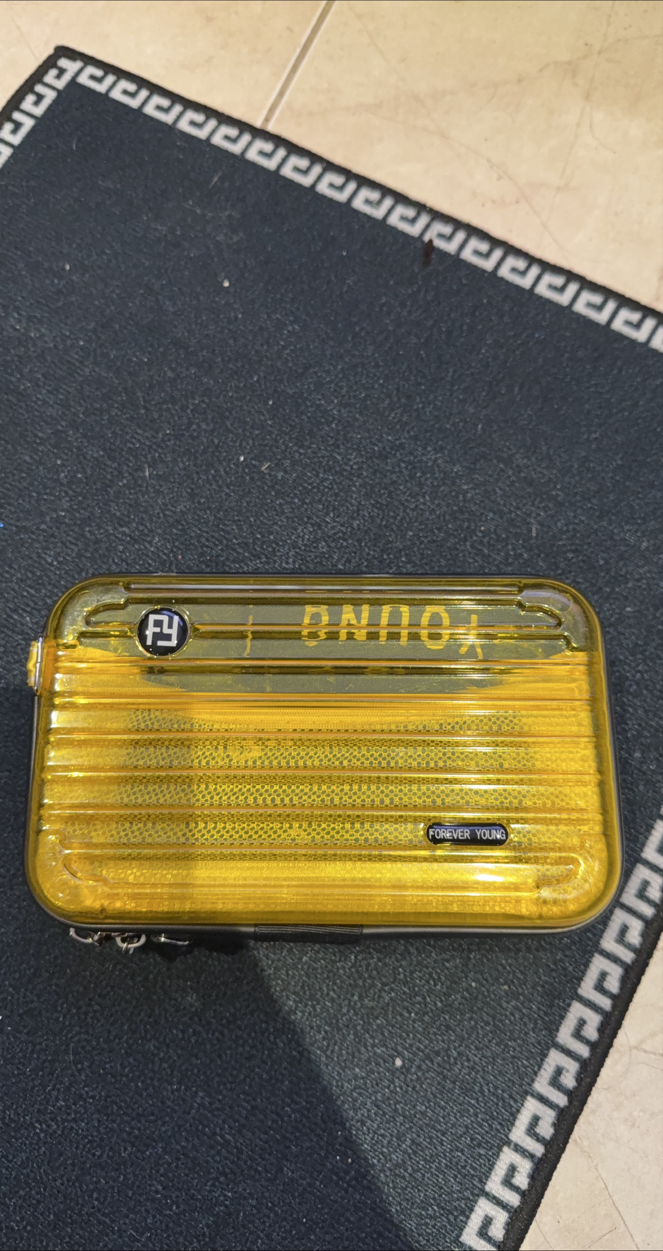 Yellow Case thumbnail
