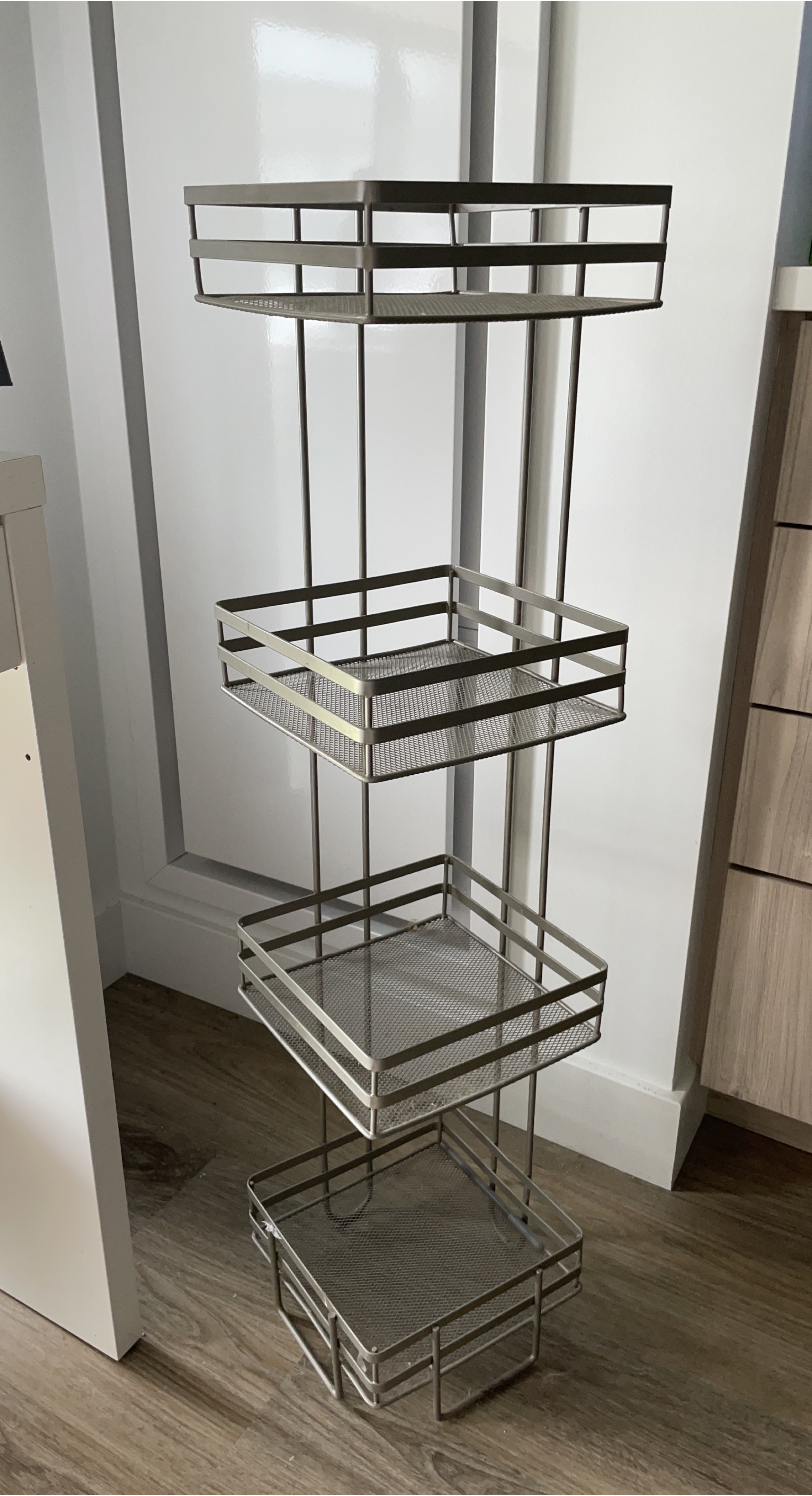 Metal Shelving Unit thumbnail