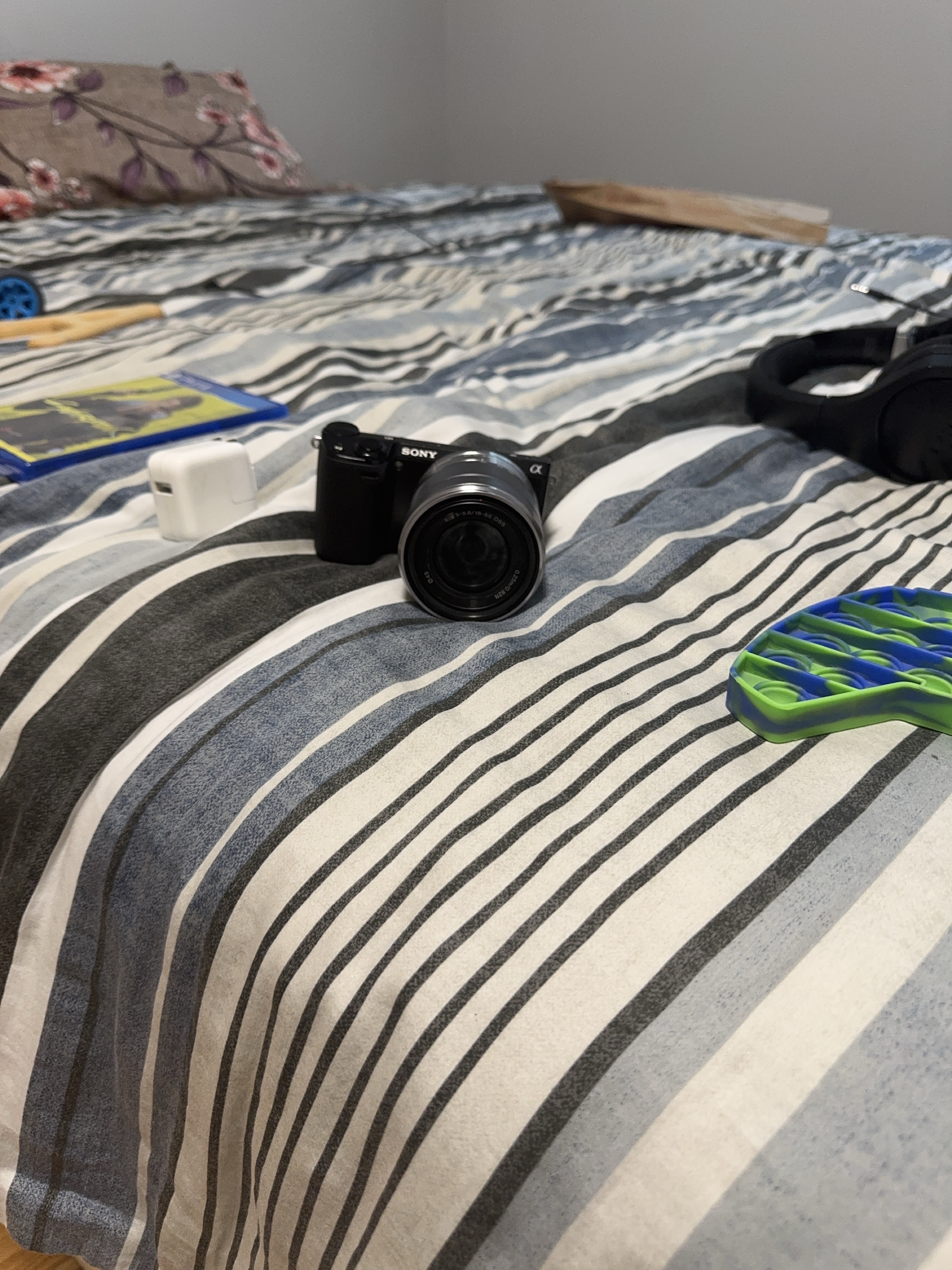 Sony NEX-5R Camera thumbnail