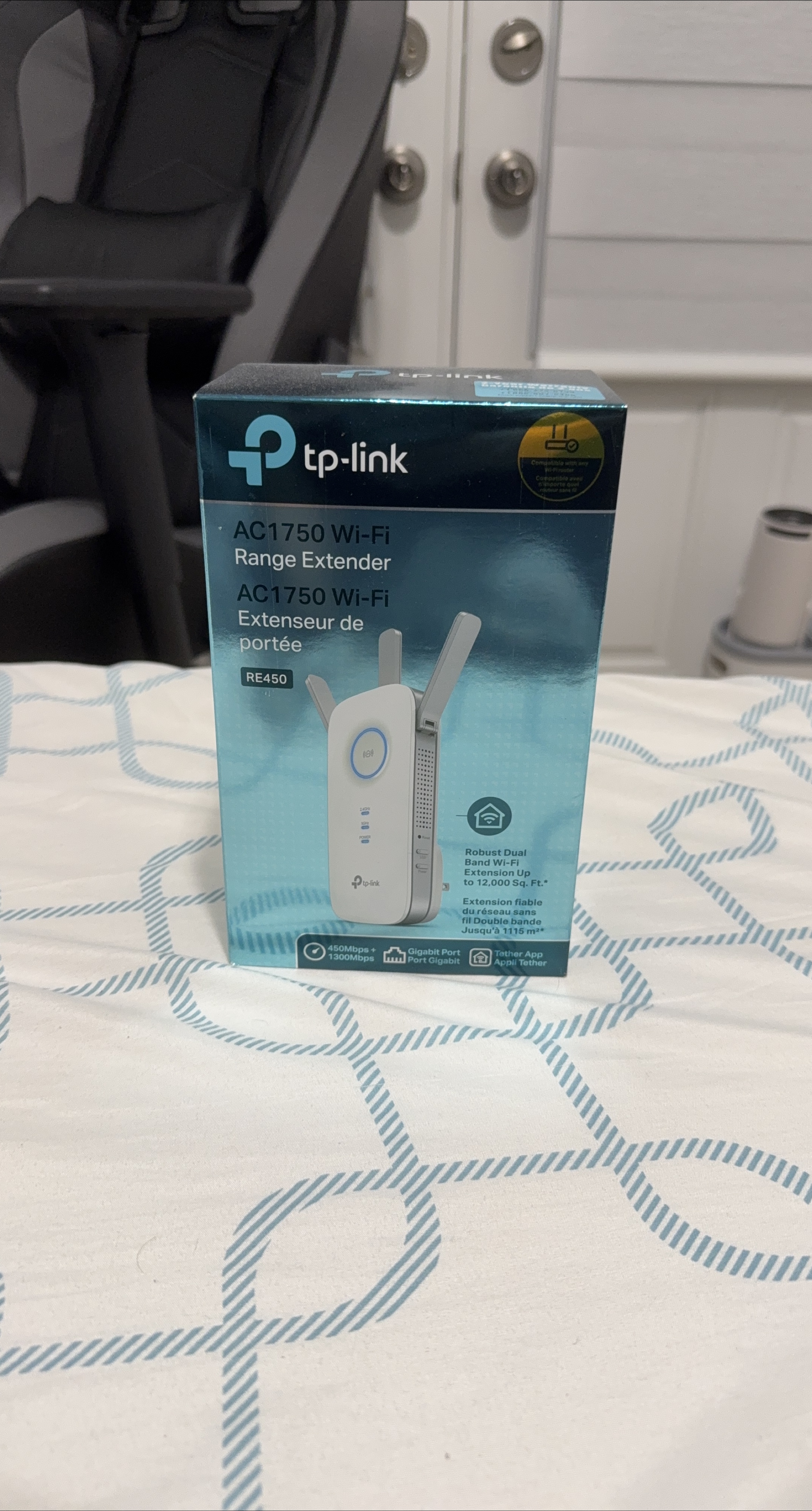 TP-Link AC1750 Wi-Fi Range Extender thumbnail