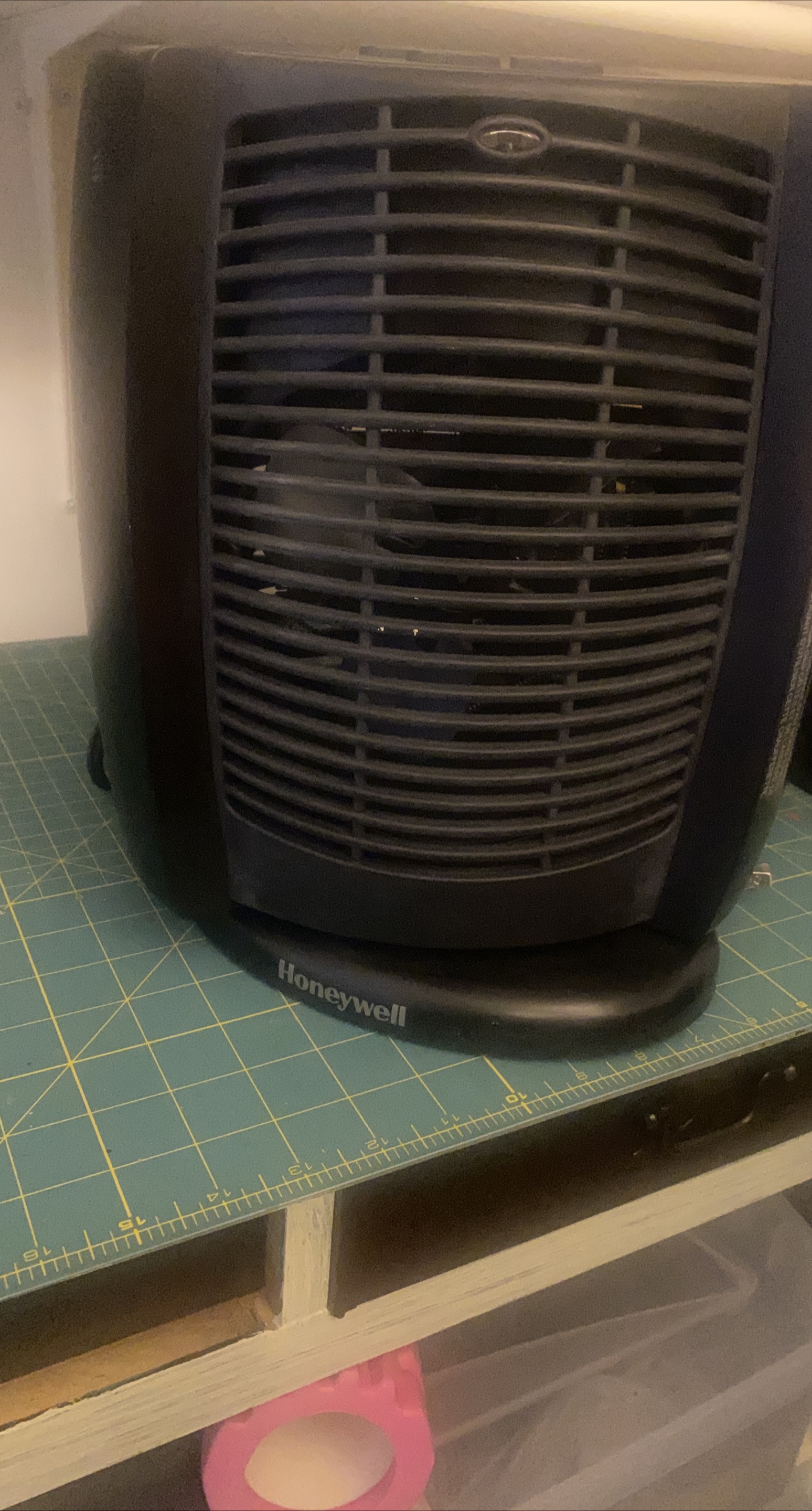 Honeywell EnergySmart Space Heater thumbnail