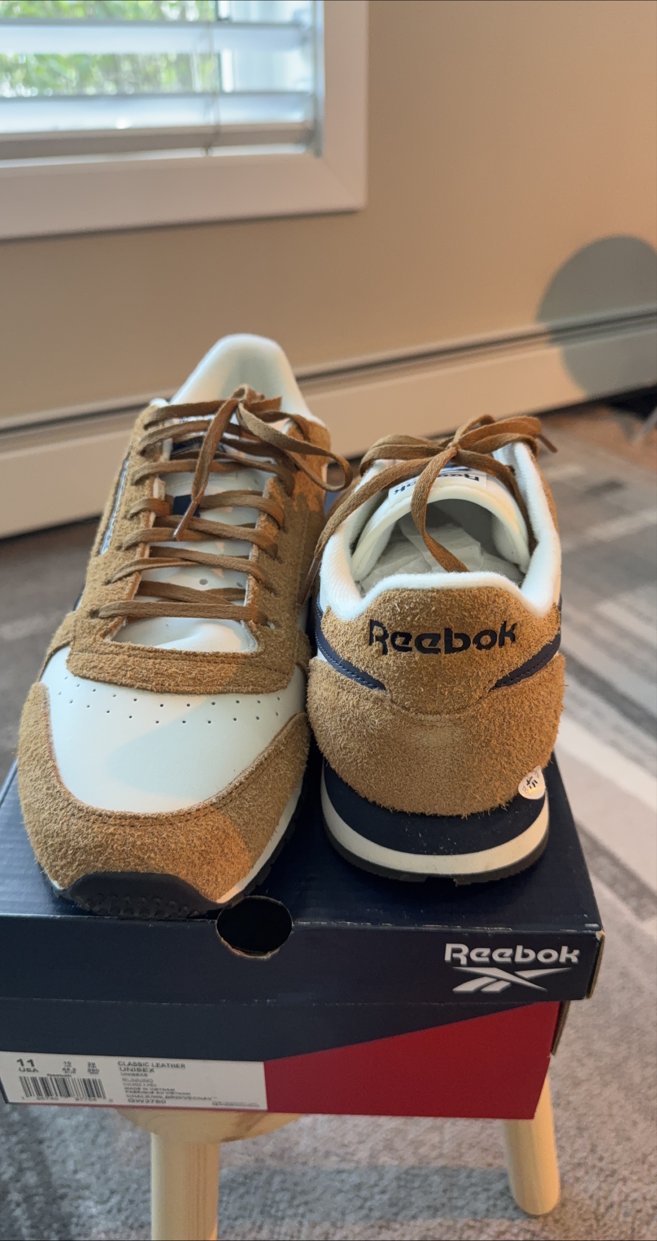 Reebok Classic Leather Sneakers