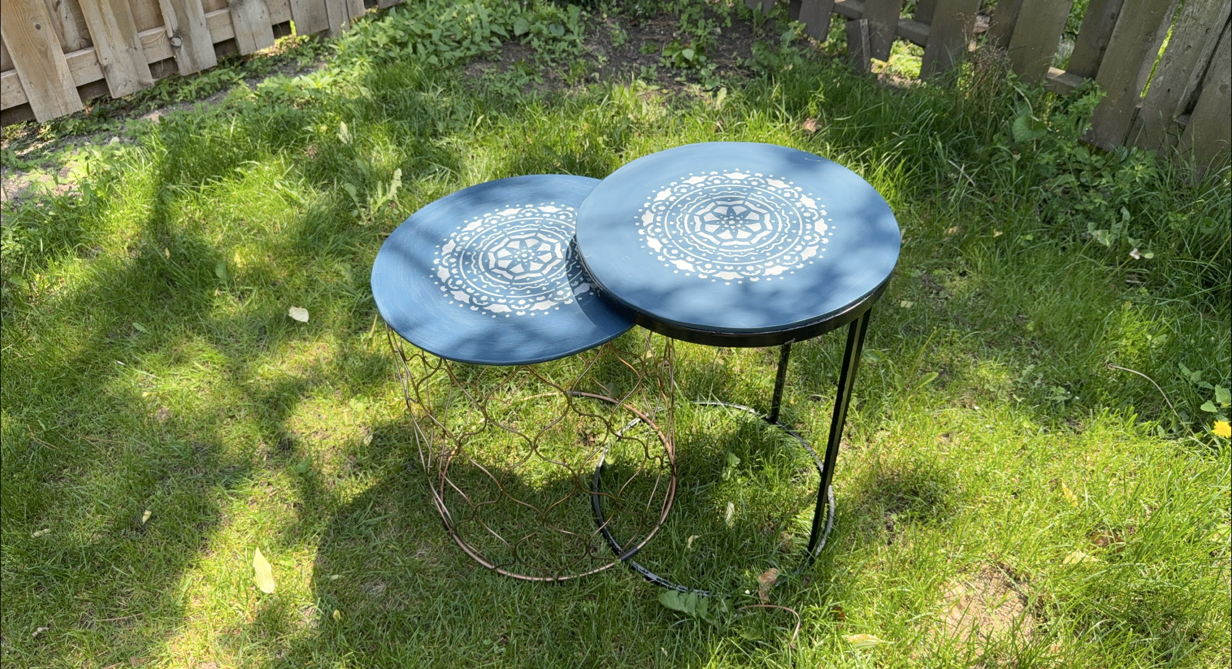 Matching Nesting Accent Tables thumbnail