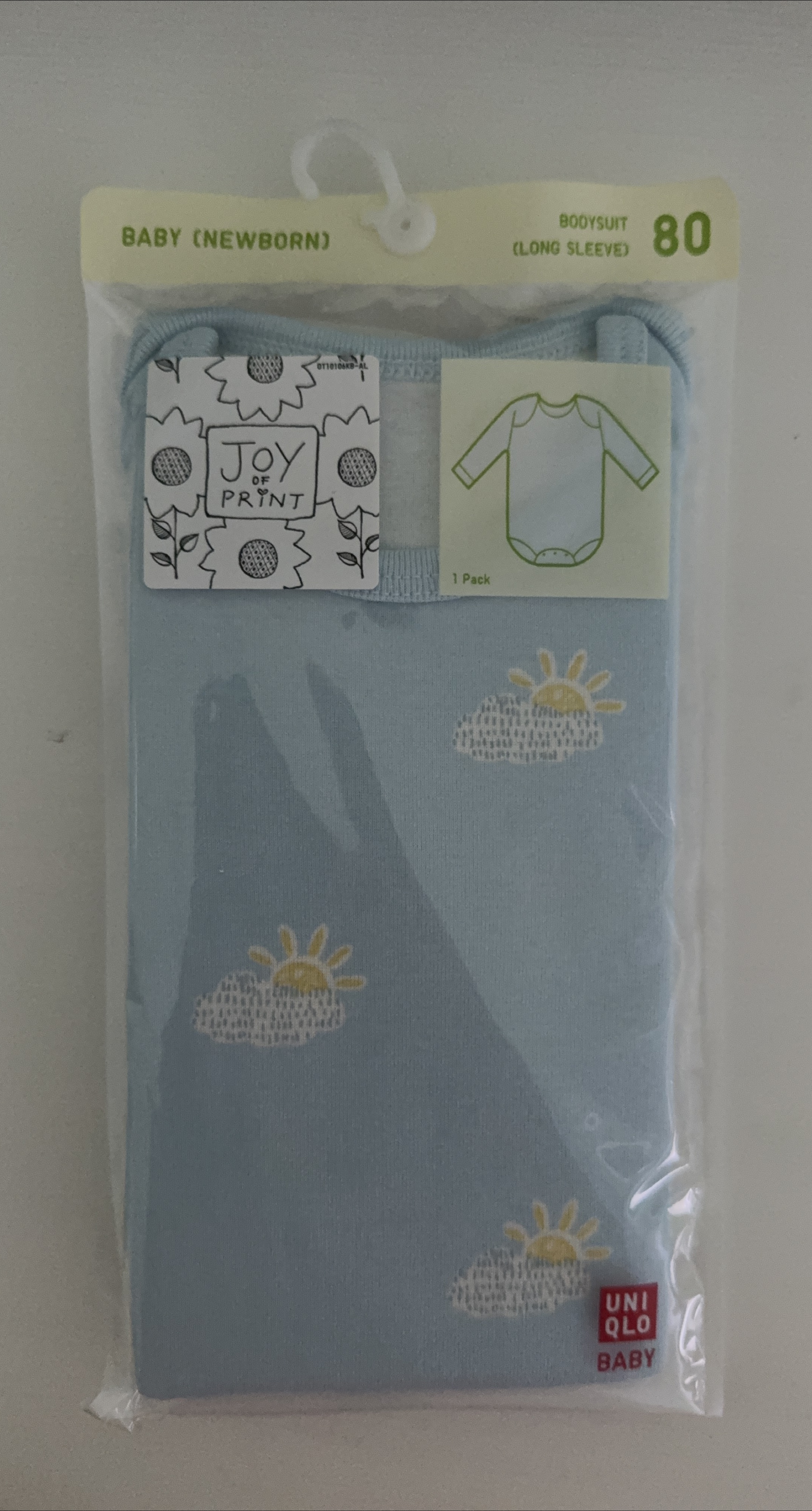 Uniqlo Baby Bodysuit - Newborn thumbnail