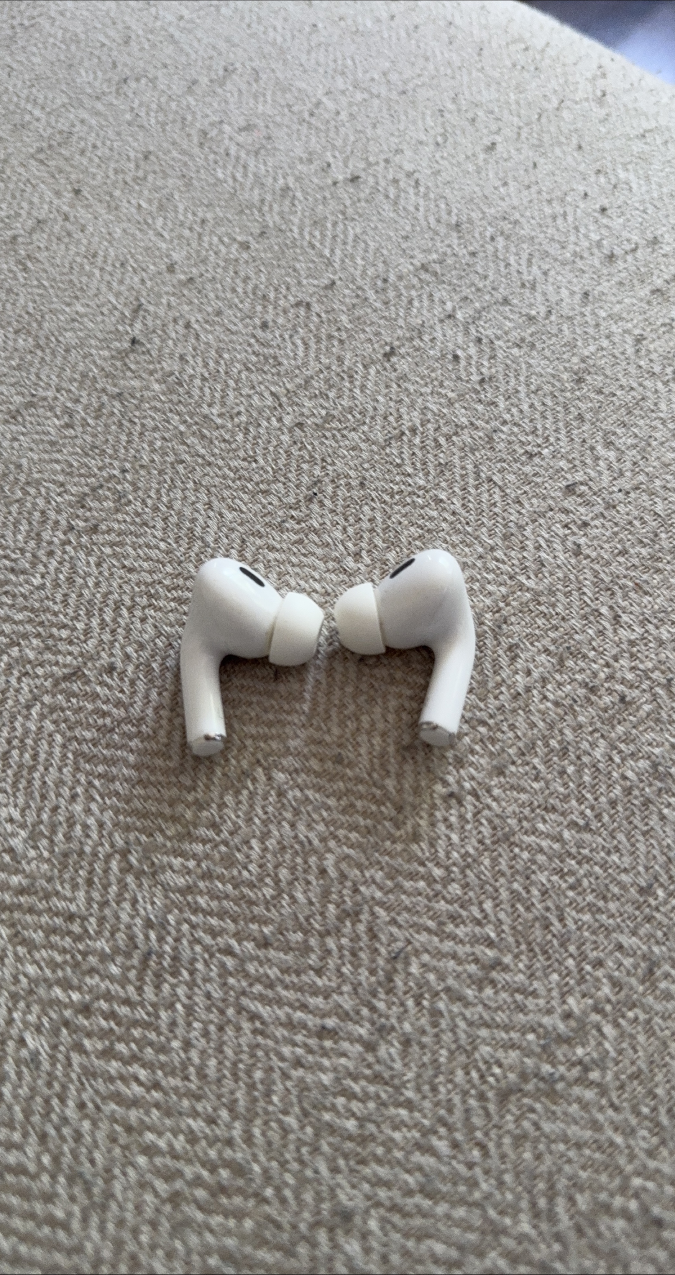 AirPods Pro (No Box) - Great Condition, Fully Working thumbnail