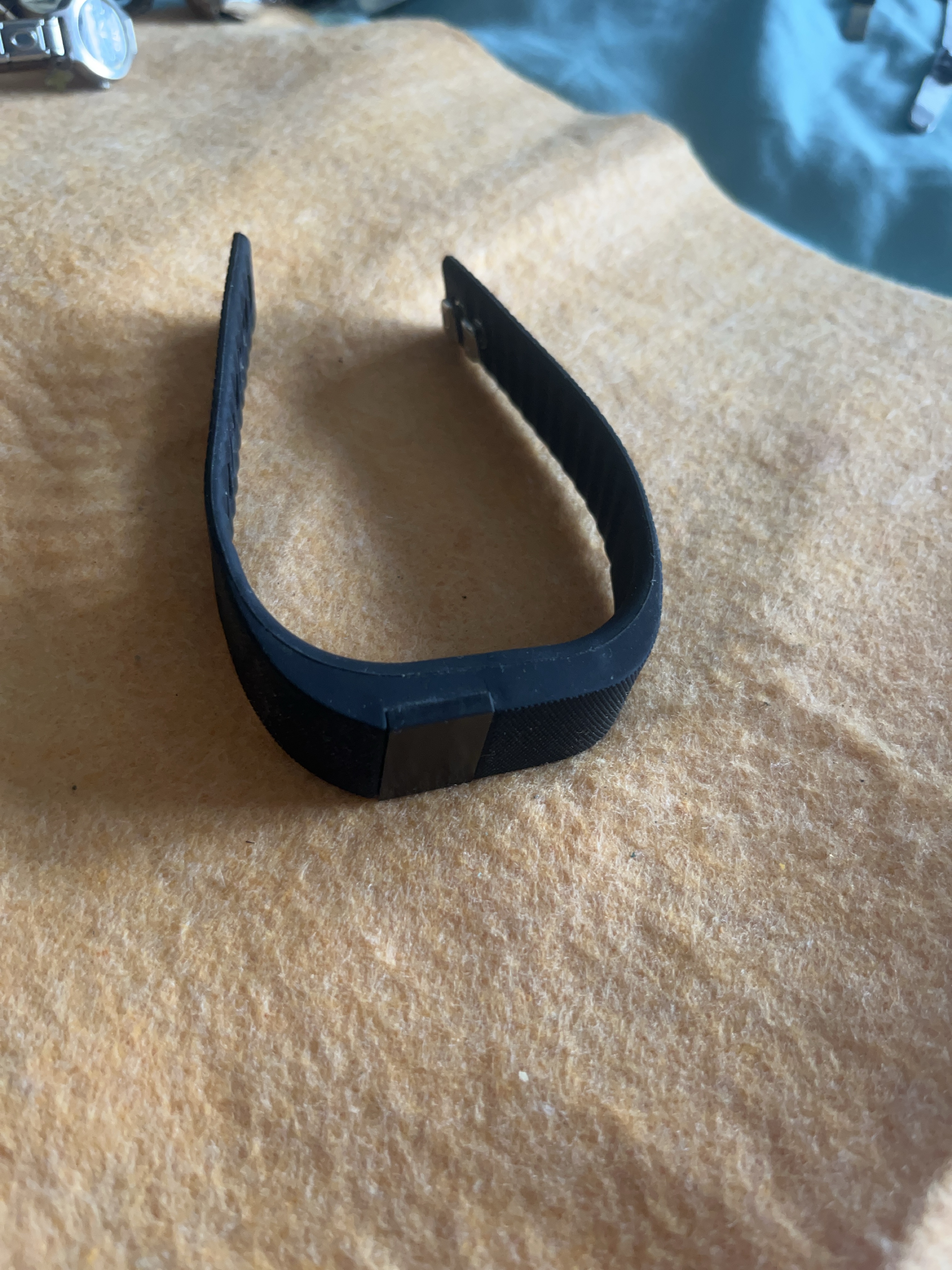 Black Fitness Tracker Band thumbnail