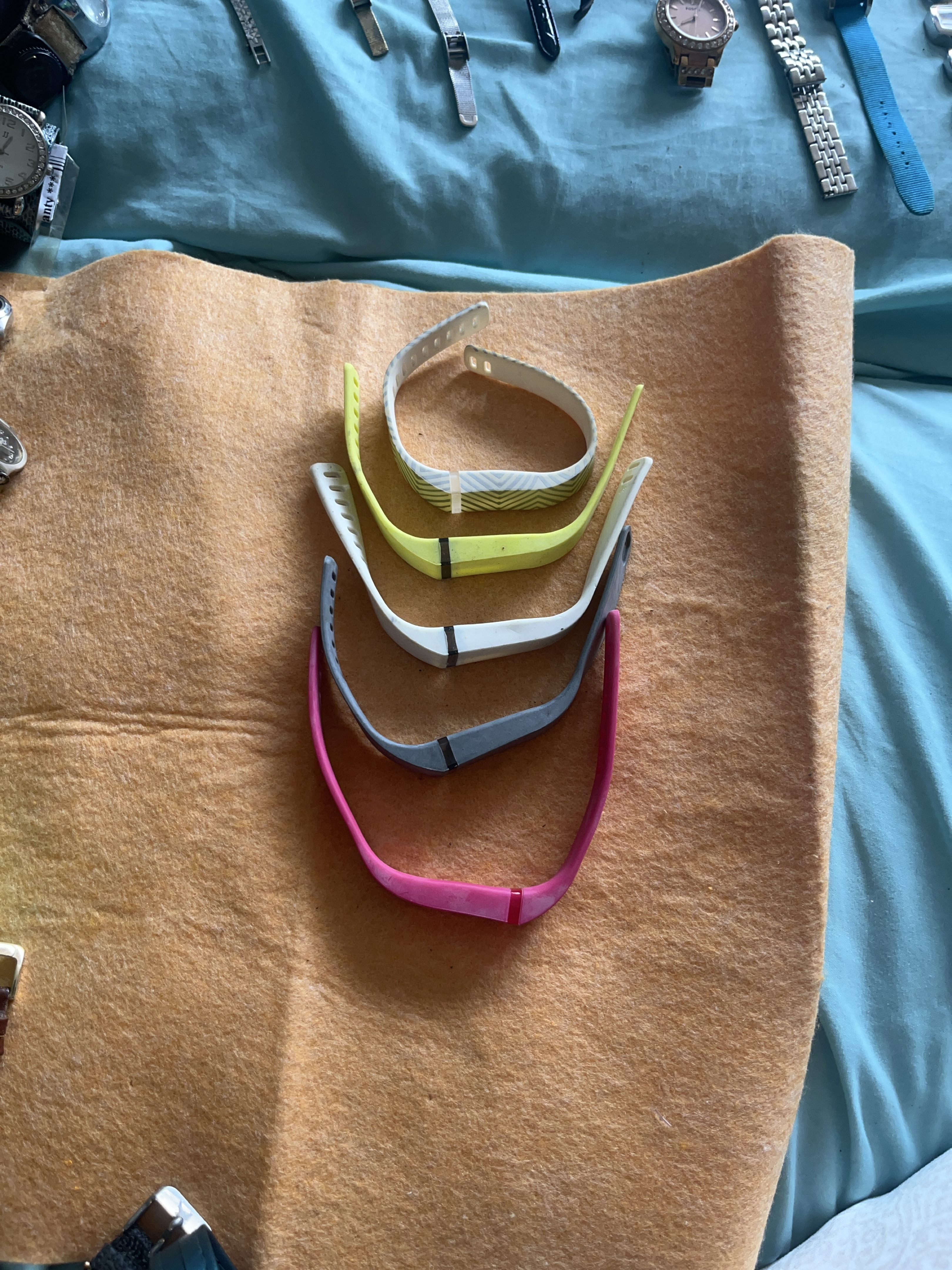 Fitbit Flex Wristbands - Yellow, White, Pink thumbnail