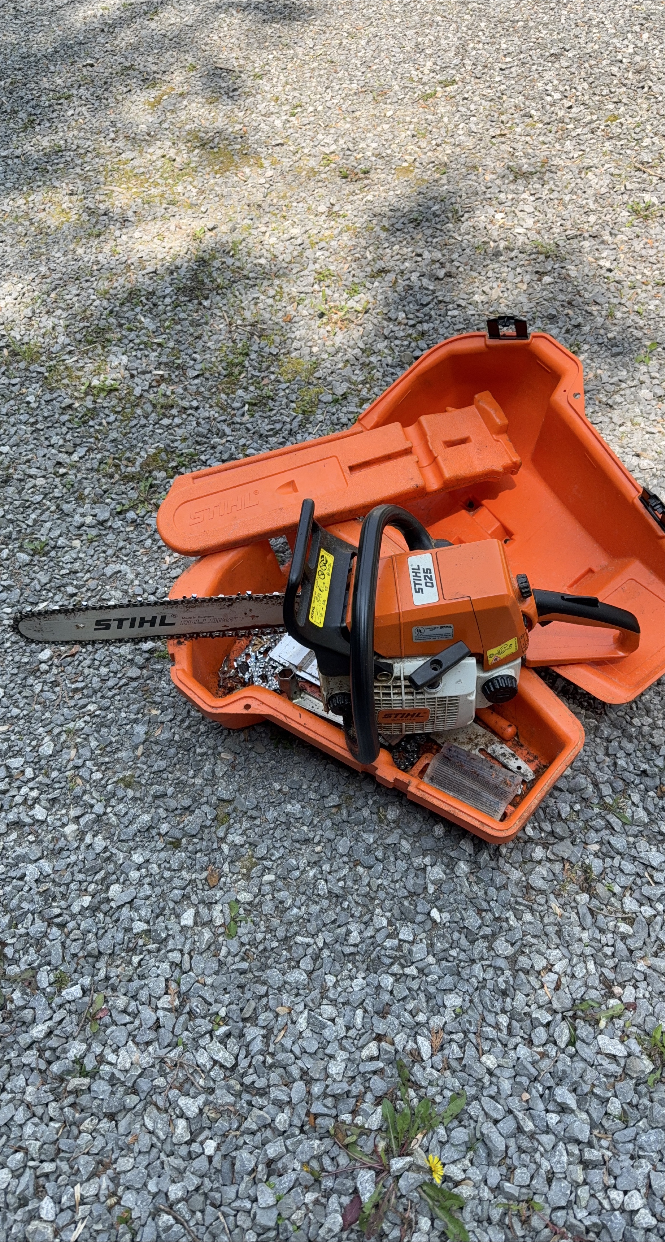 STIHL Chainsaw with Case