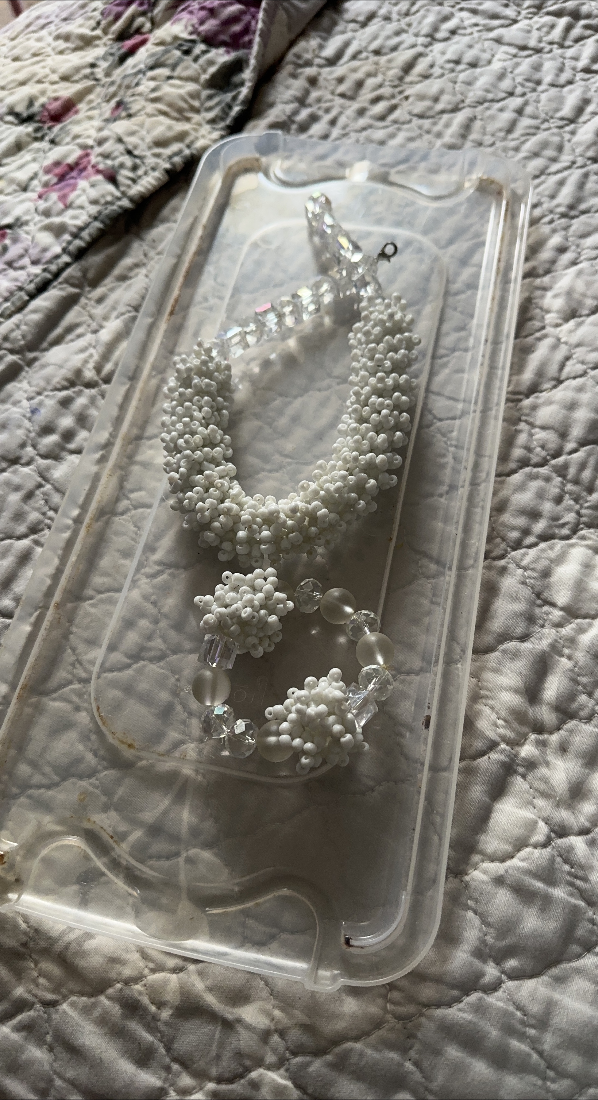 White Beaded Necklace and Bracelet Set thumbnail
