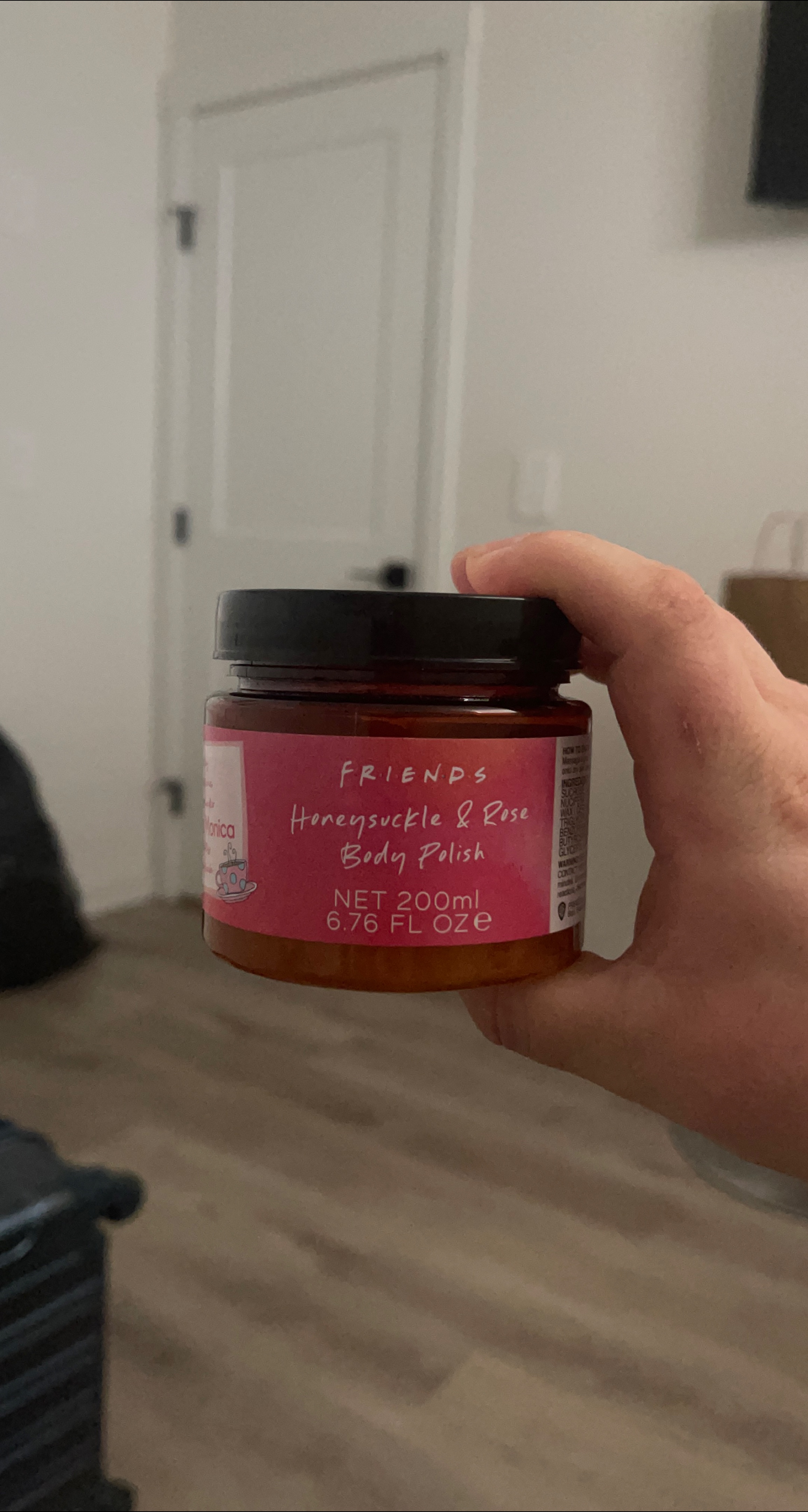 Friends Honeysuckle & Rose Body Polish thumbnail