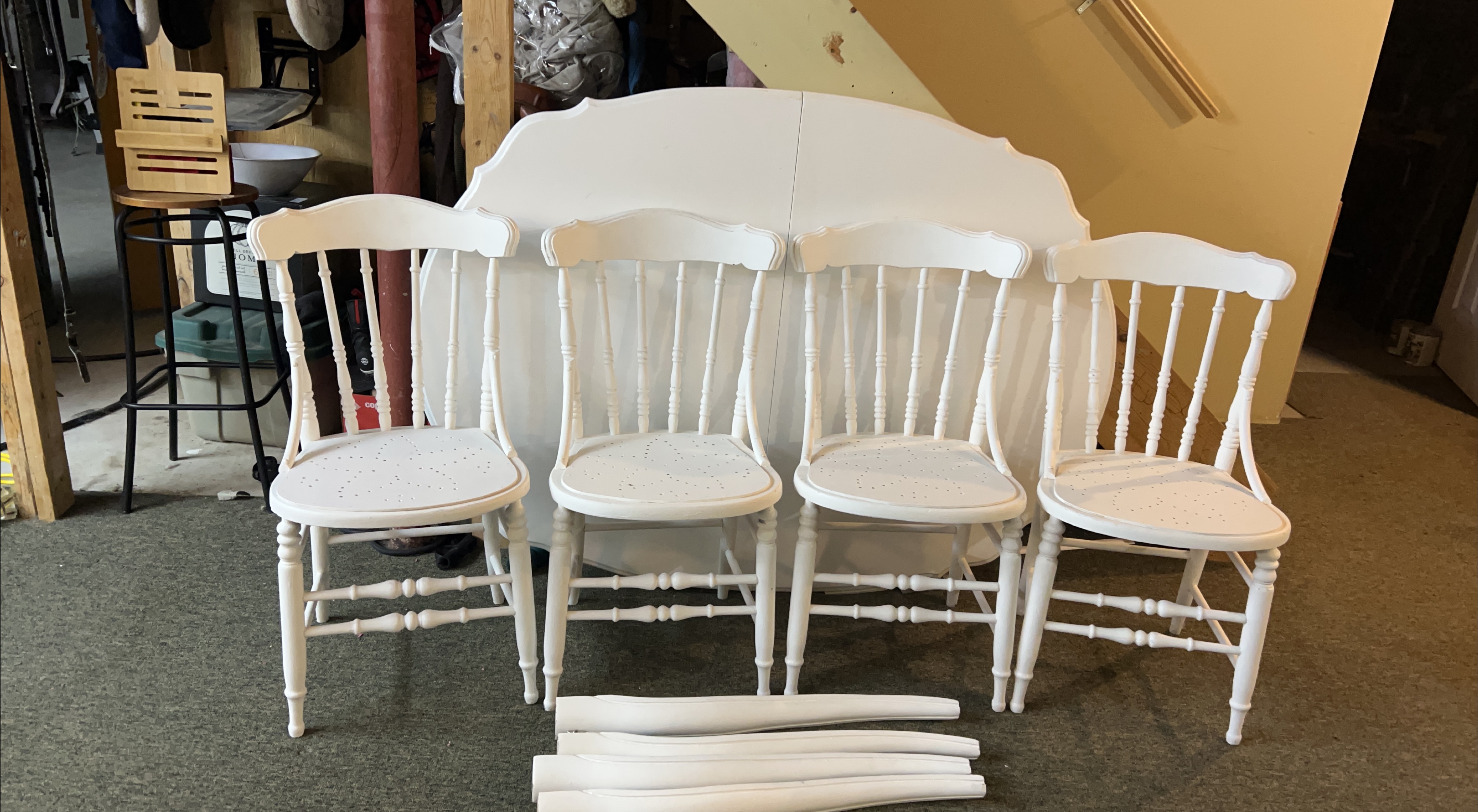 White Table and Chairs Set thumbnail