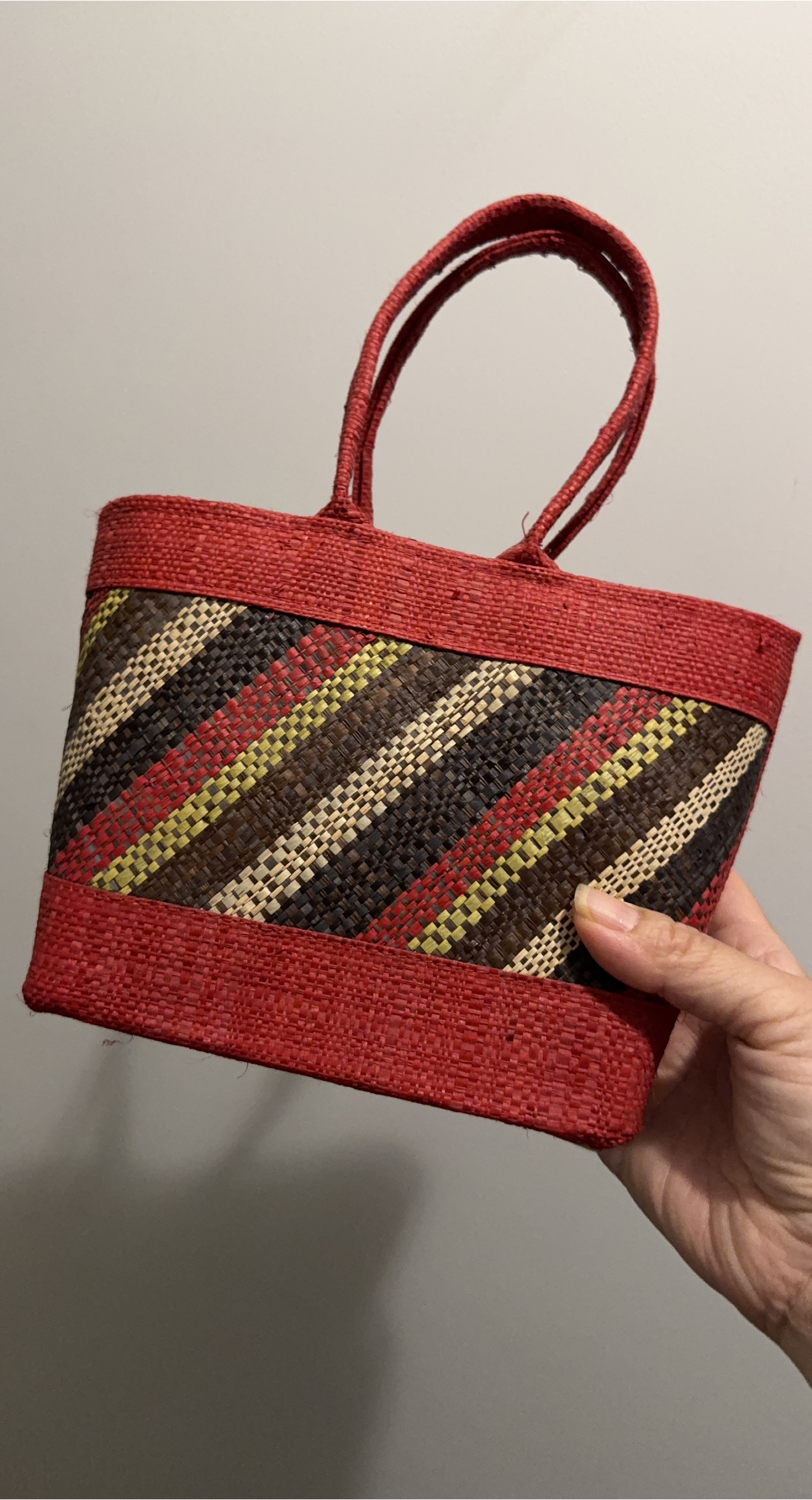 Woven Striped Tote Bag from Madagascar thumbnail
