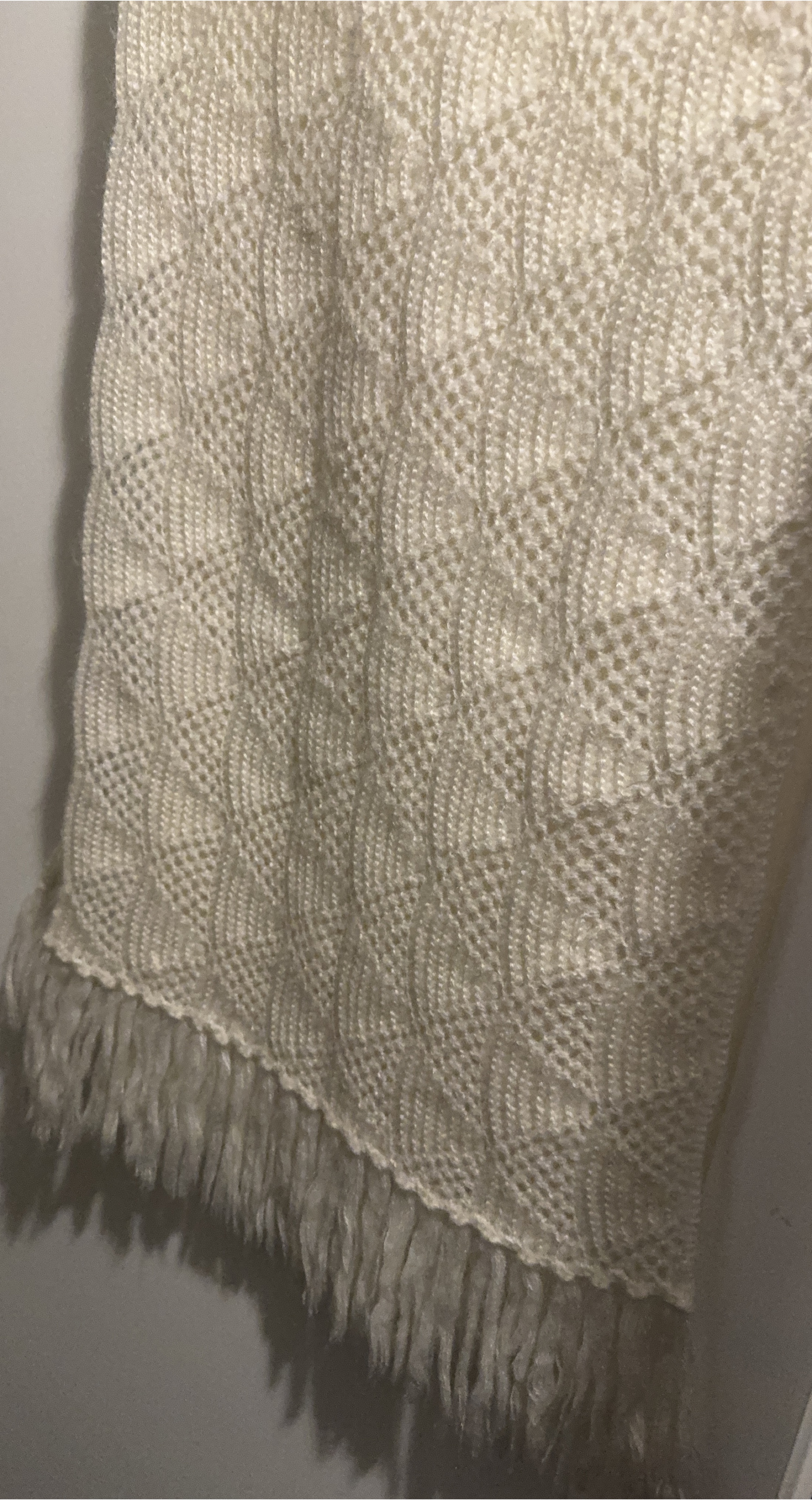 Cream Knitted Throw Blanket with Fringe thumbnail