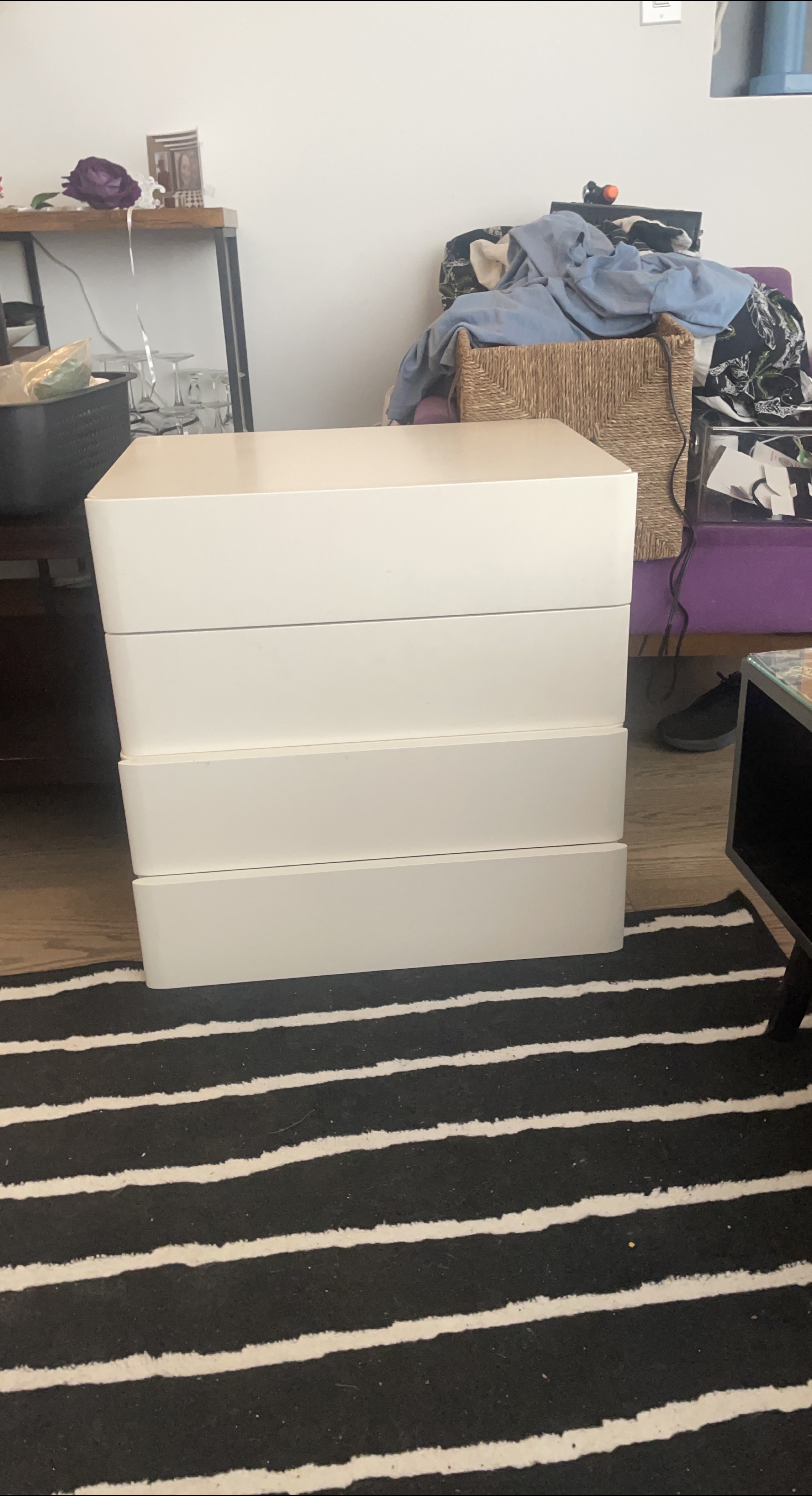 White 4-Drawer Dresser thumbnail